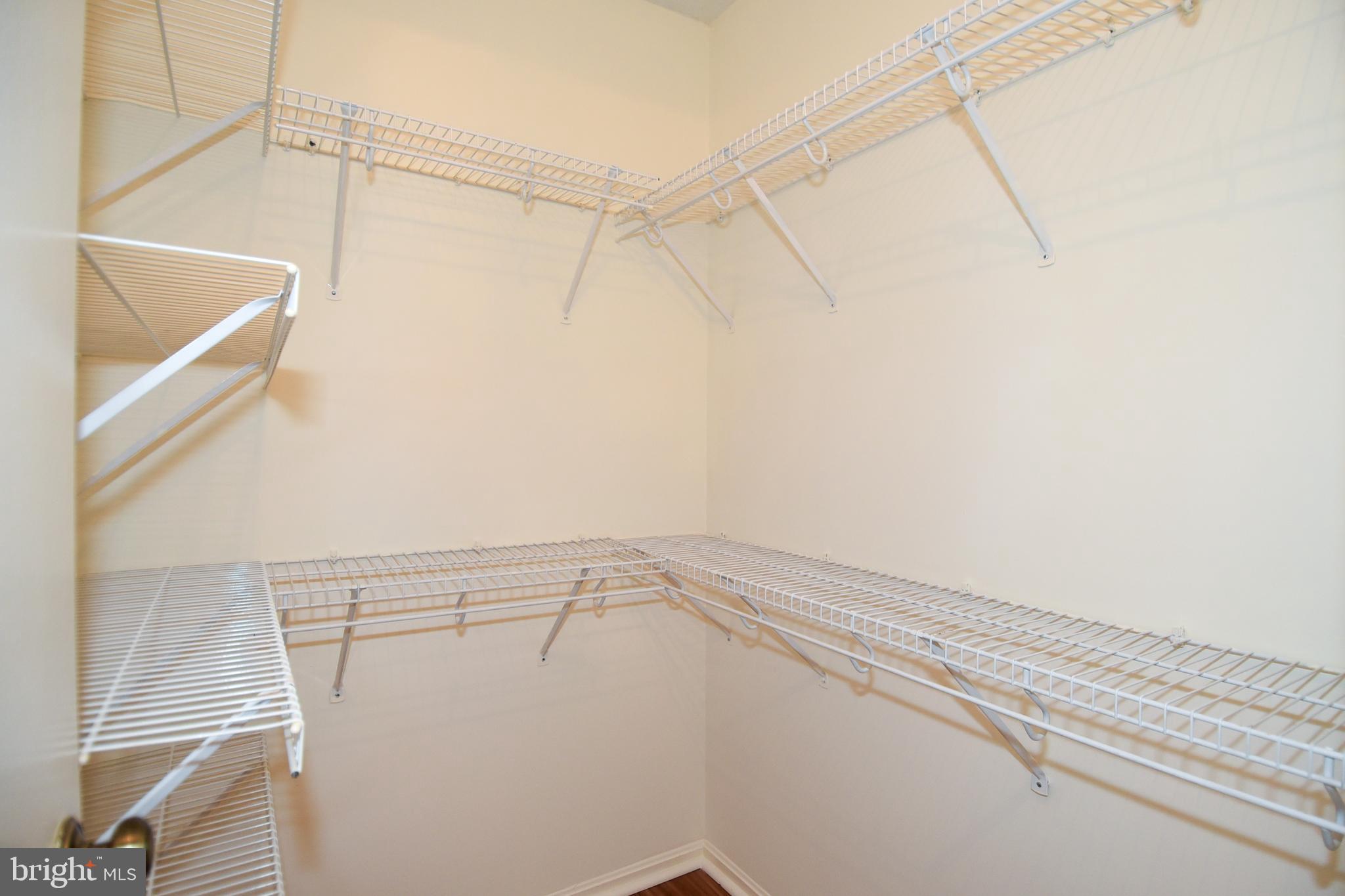 MONTEBELLO - Residential