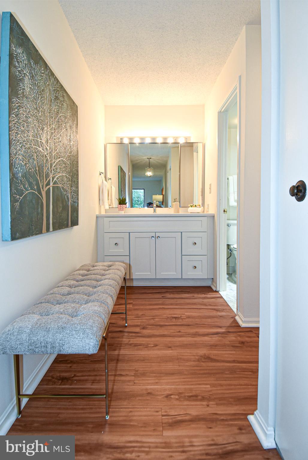 MONTEBELLO - Residential