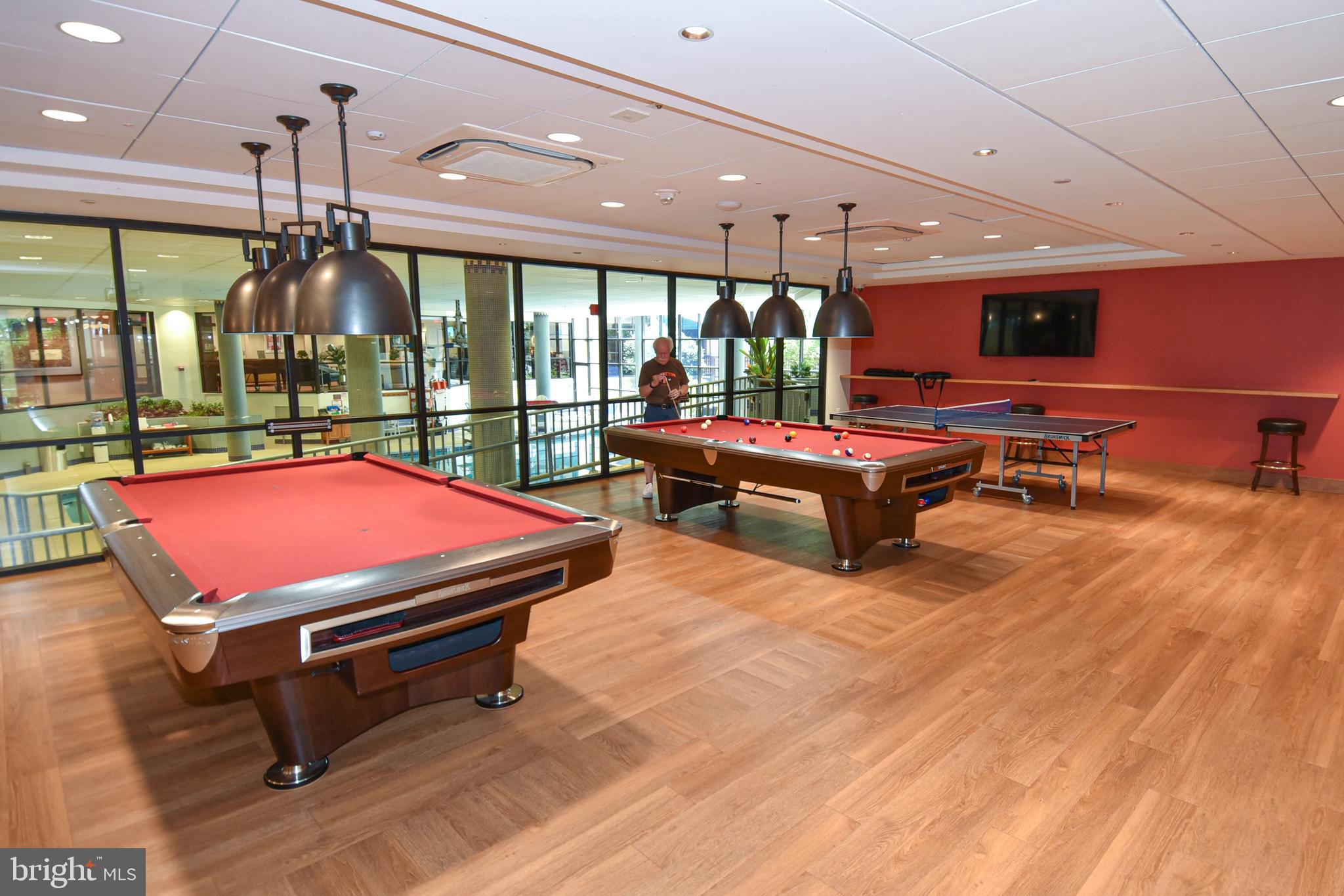 MONTEBELLO - Residential