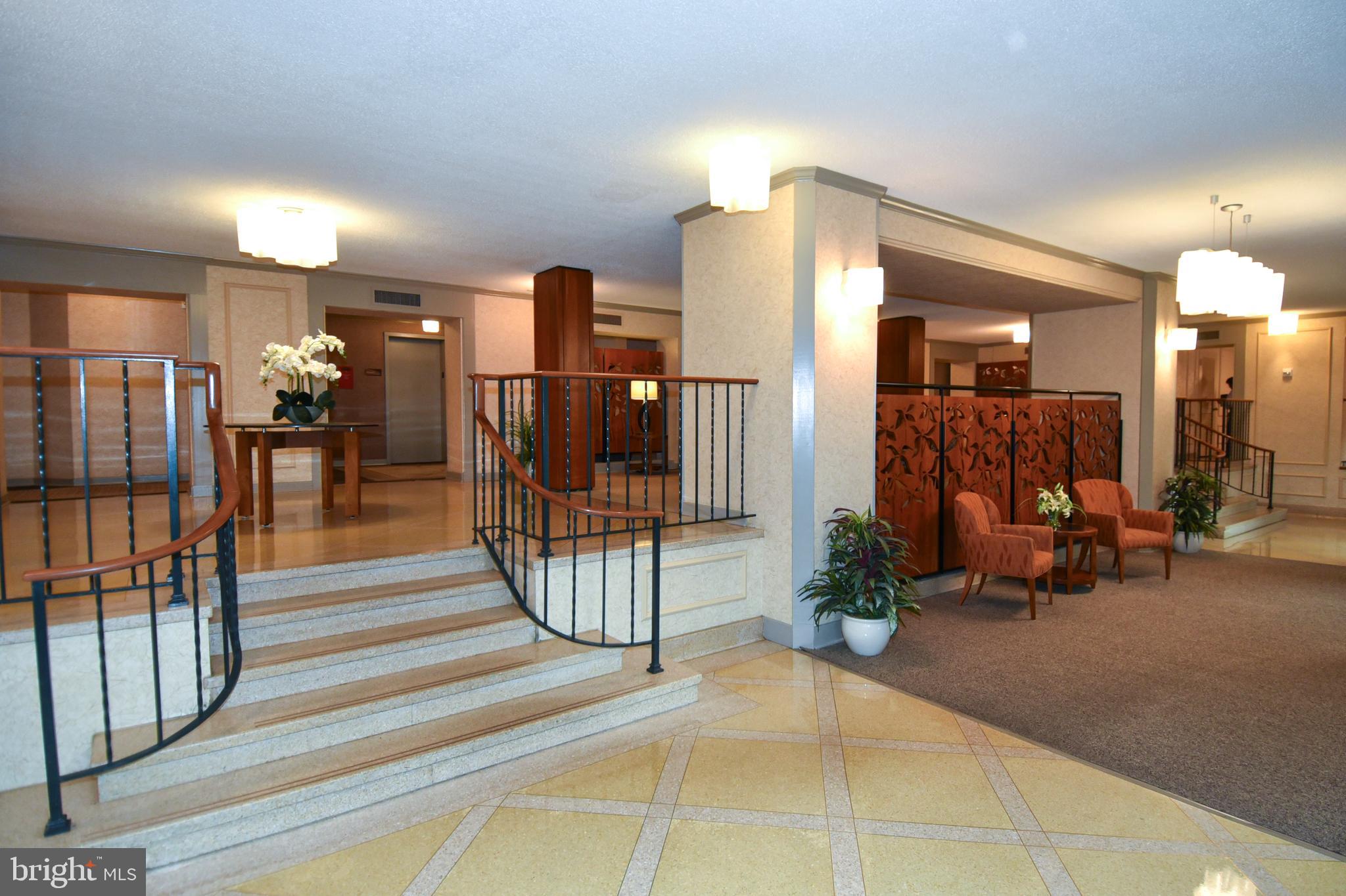 MONTEBELLO - Residential