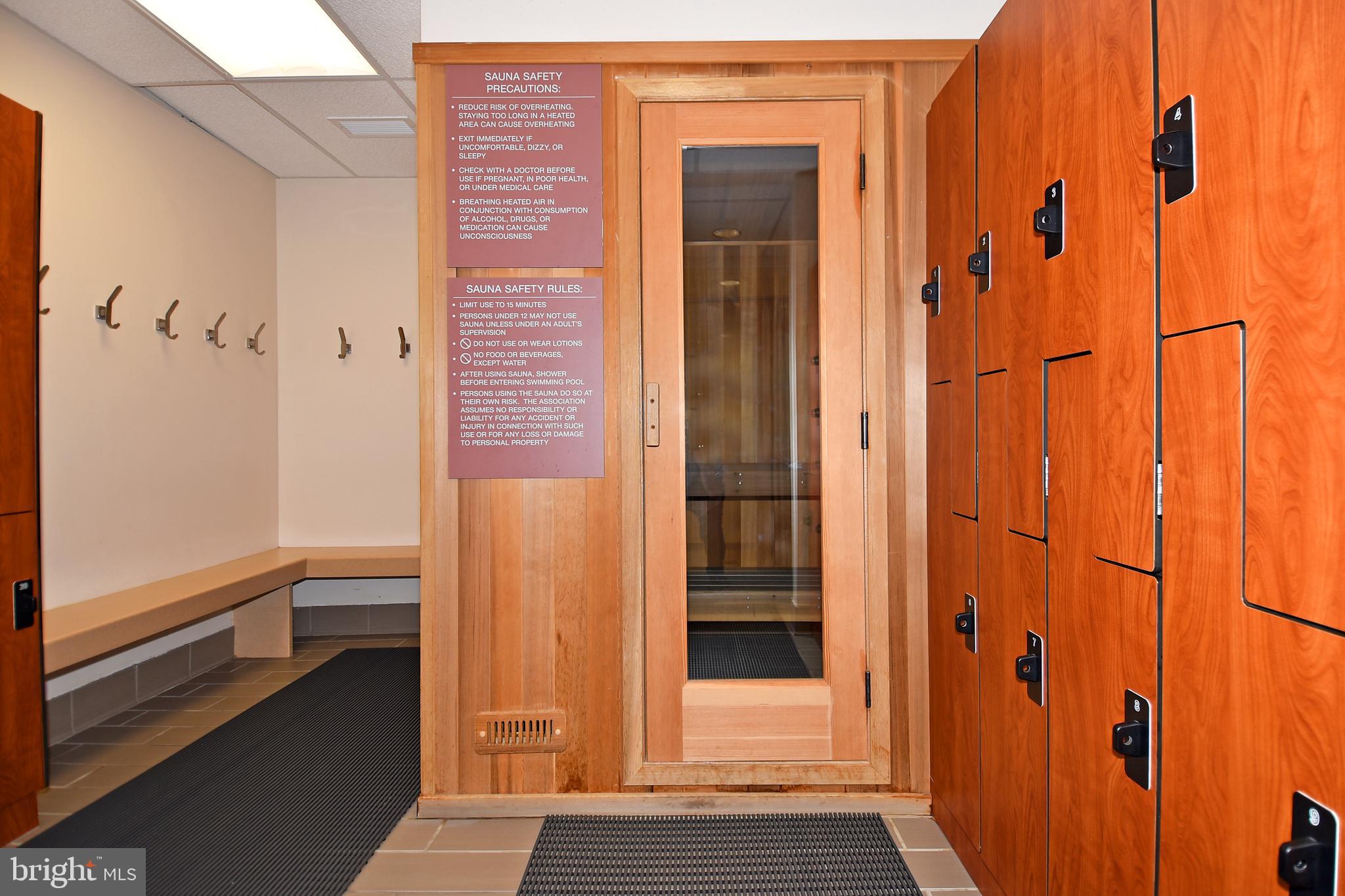 MONTEBELLO - Residential