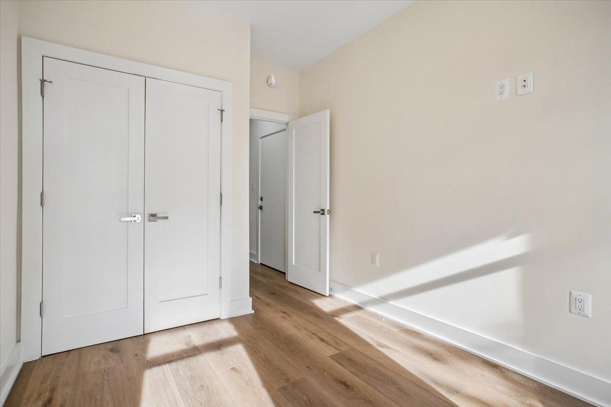 329 16TH STREET SE 1