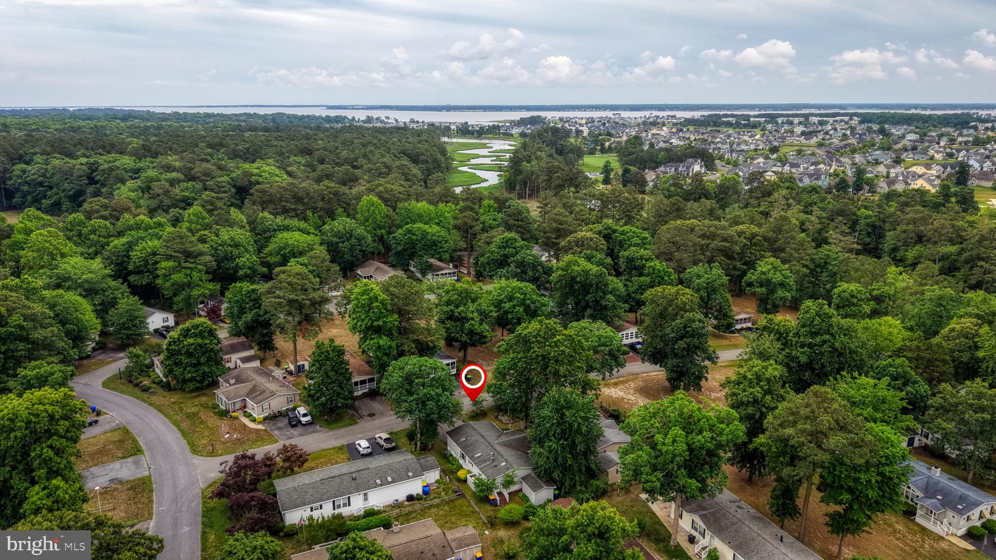 POTNETS LAKESIDE - Residential