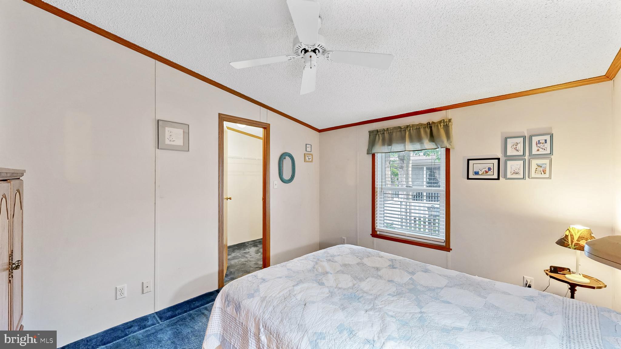 POTNETS LAKESIDE - Residential