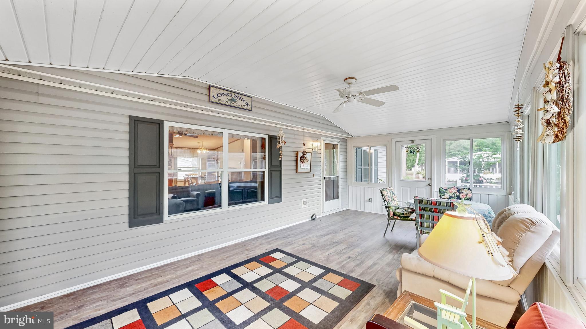 POTNETS LAKESIDE - Residential