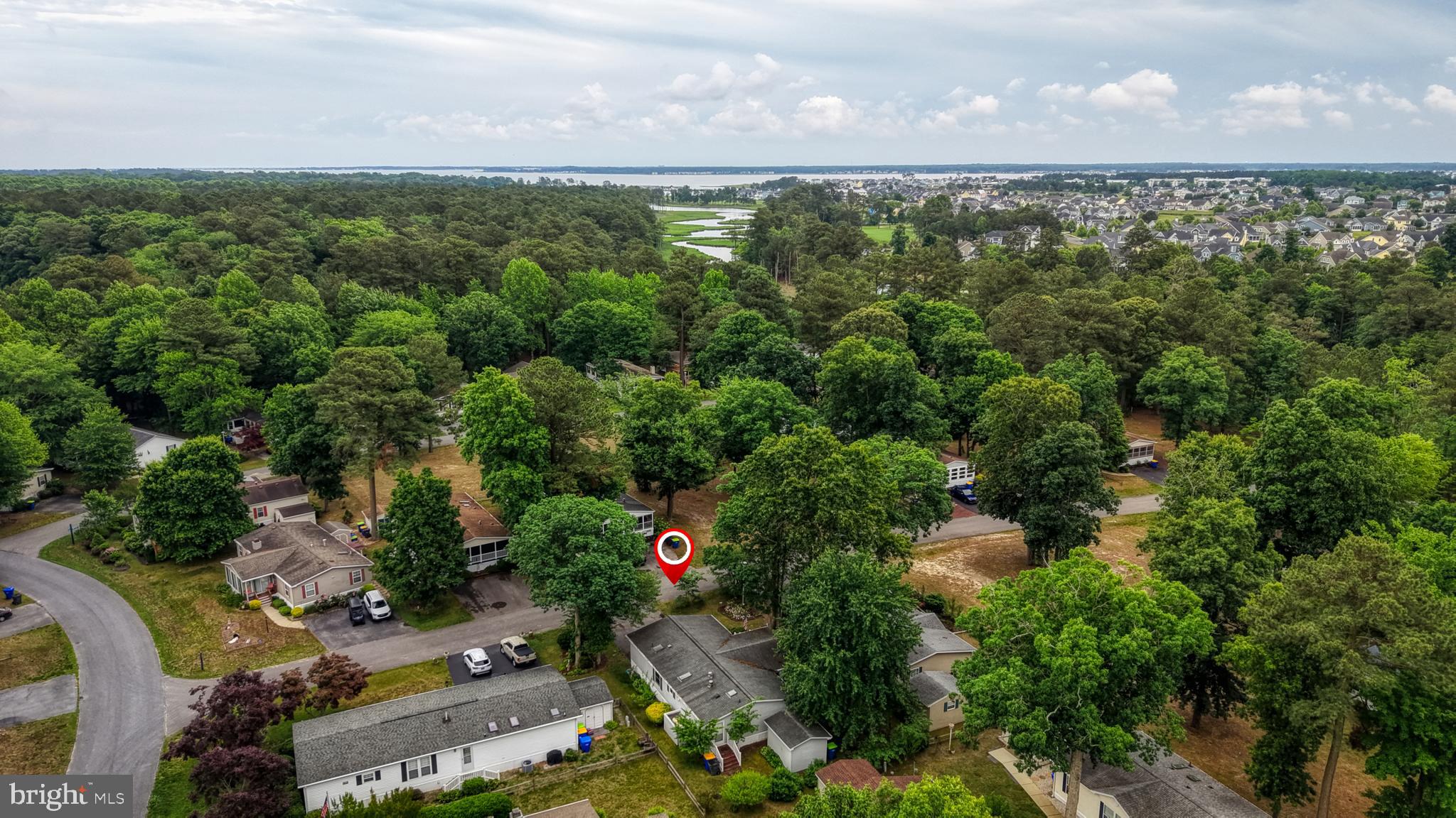 POTNETS LAKESIDE - Residential