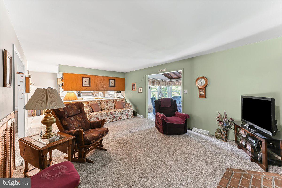 GLEN FARMS - Residential