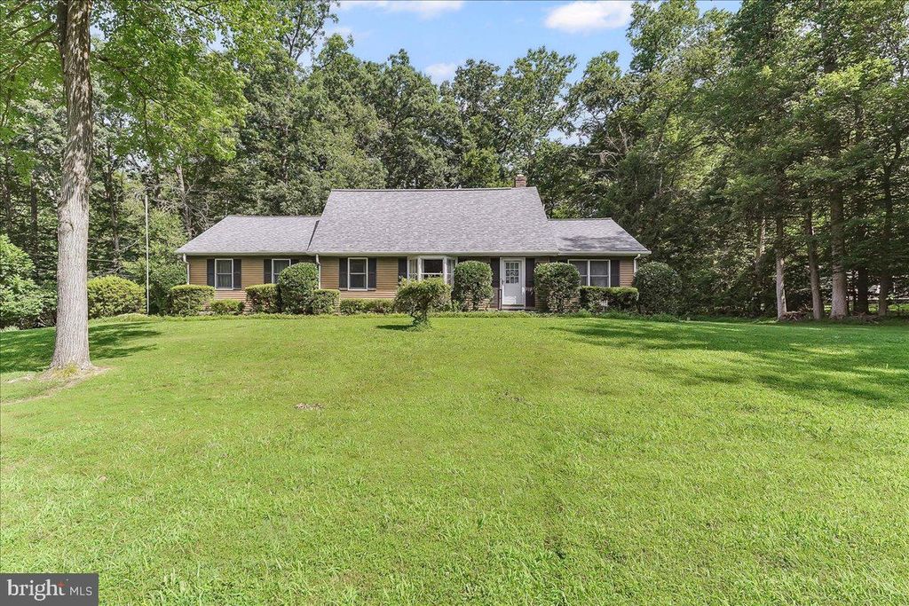 Photo of 5 N Pkwy, ELKTON, MD 21921 (MLS # MDCC2019000)