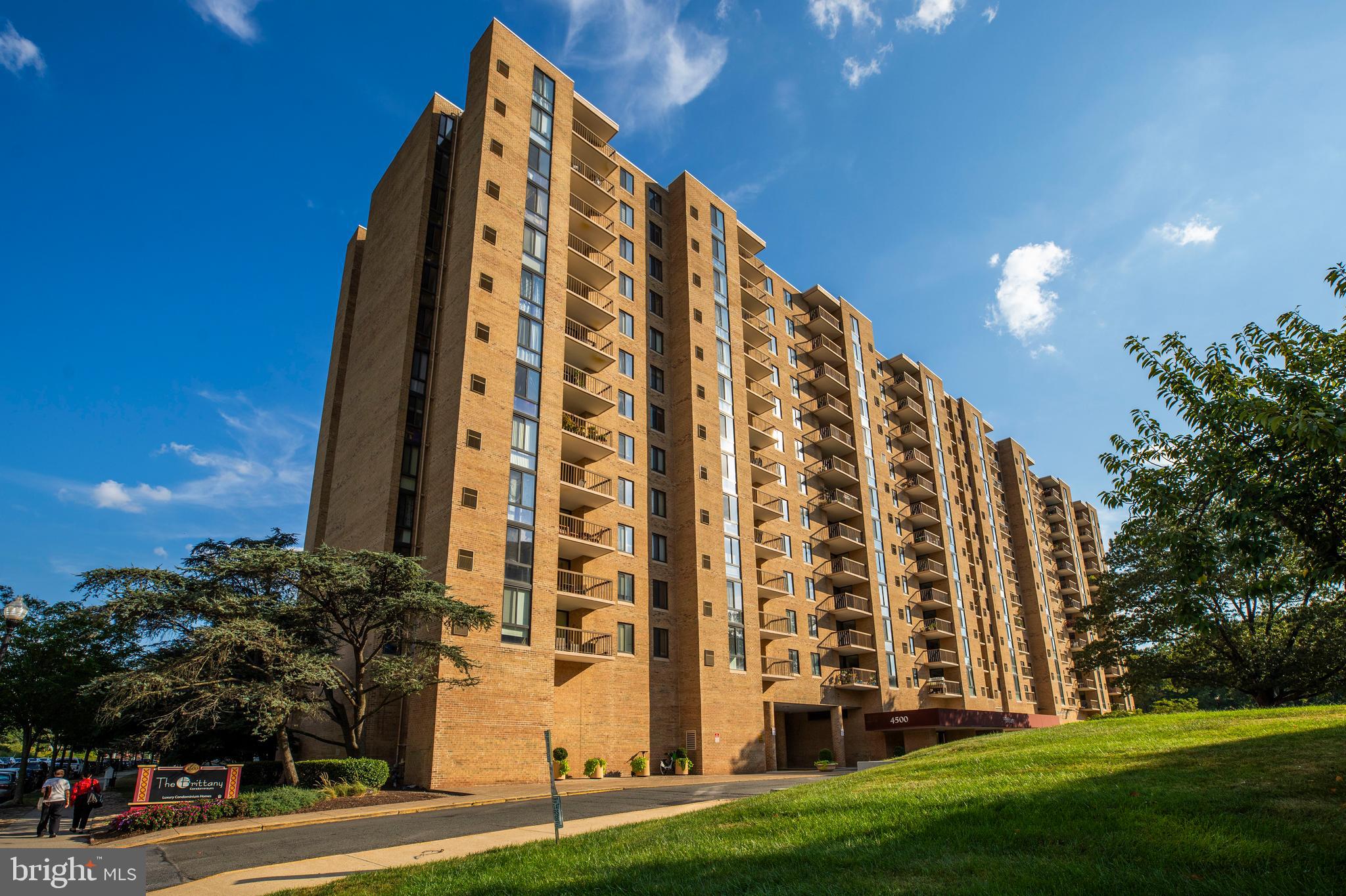 THE BRITTANY - Residential