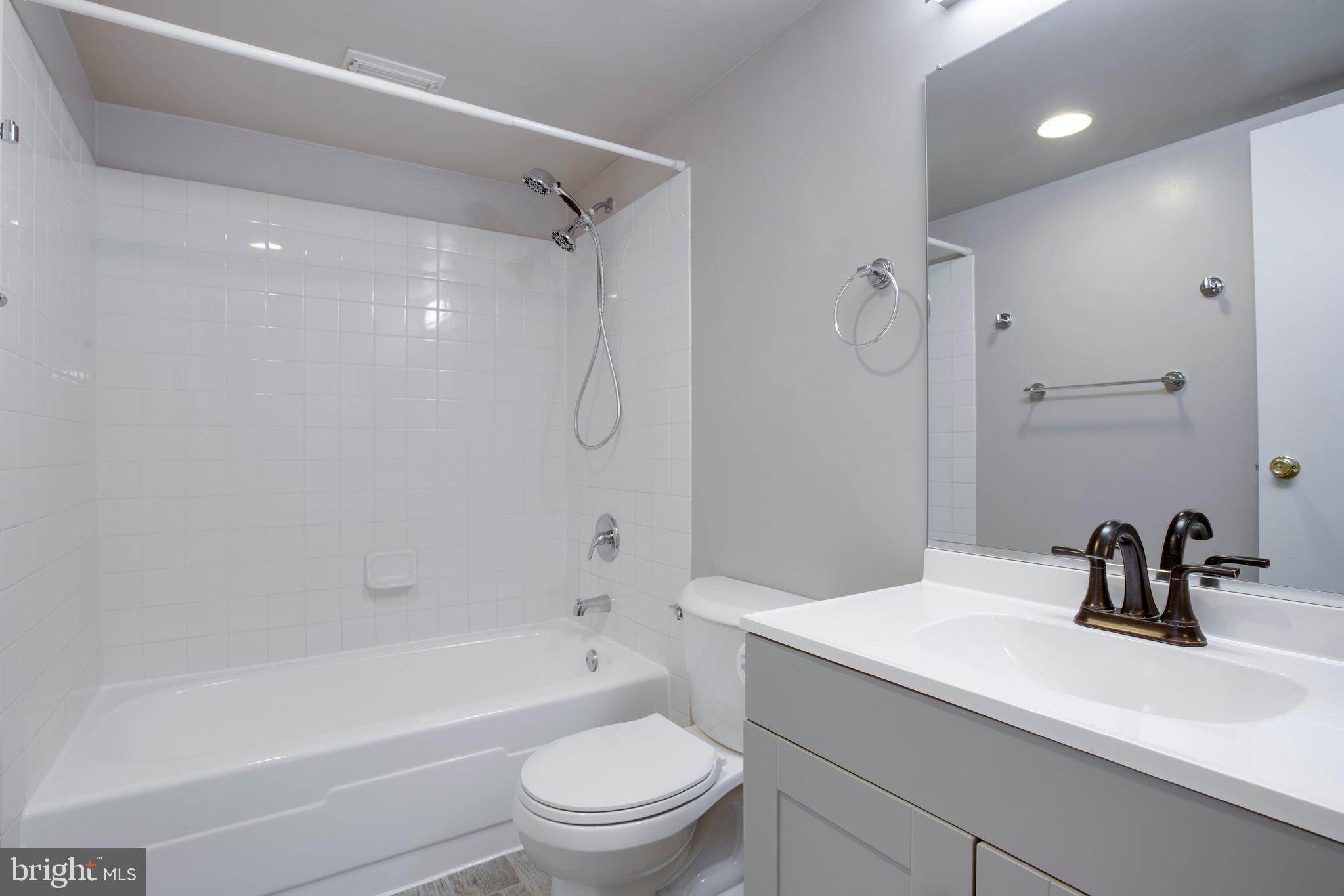 THE BRITTANY - Residential