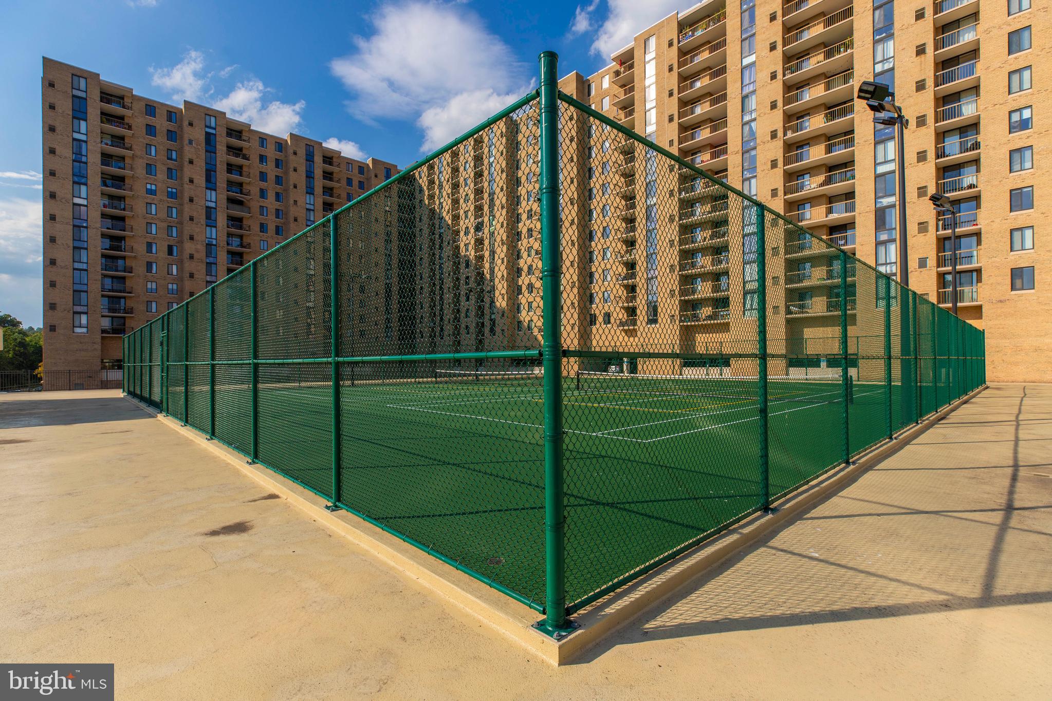 THE BRITTANY - Residential