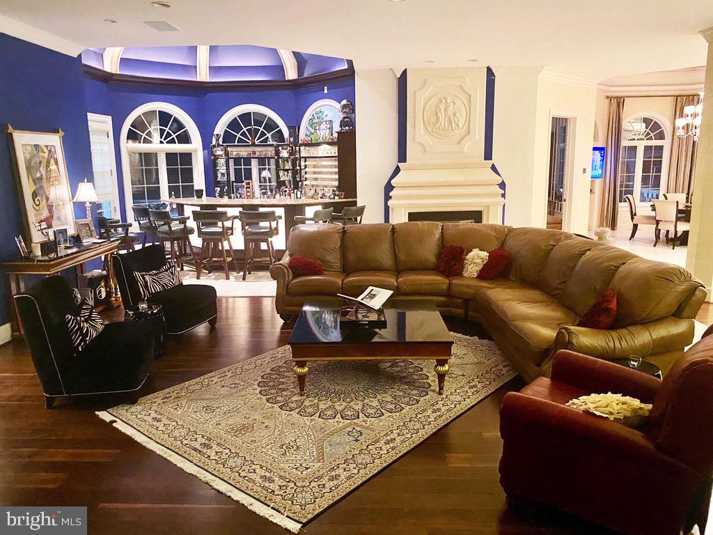 BROOKLANDVILLE - Residential