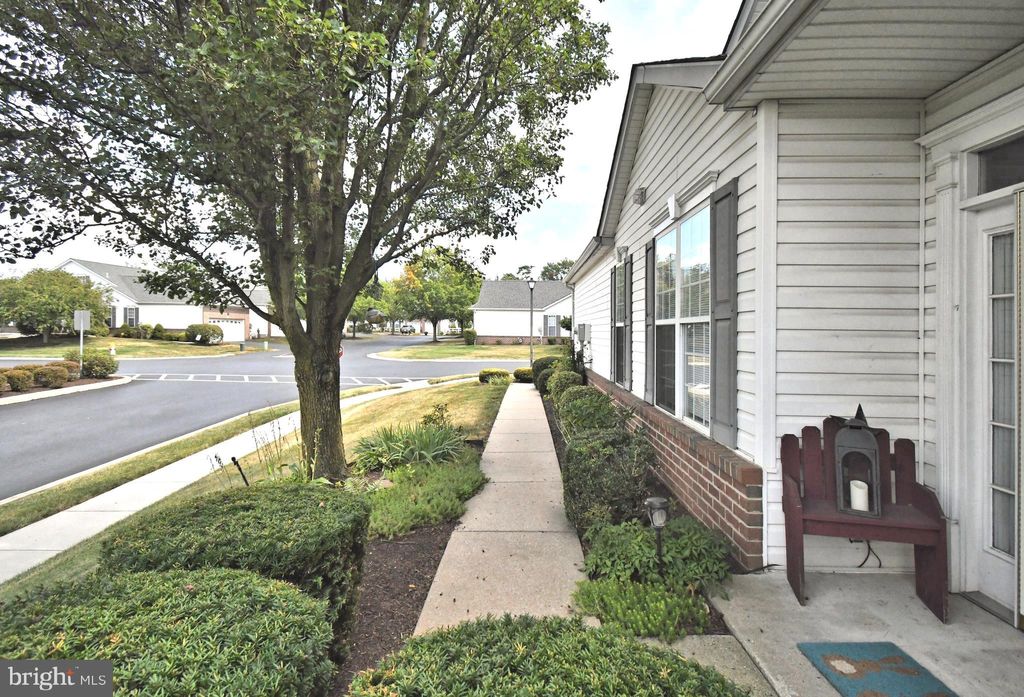 Photo of 2 Newbury Way, LANSDALE, PA 19446 (MLS # PAMC2152286)