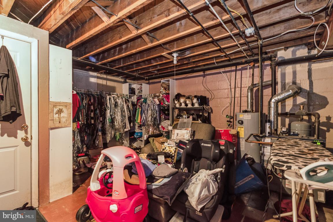 ROGNEL HEIGHTS - Residential Income