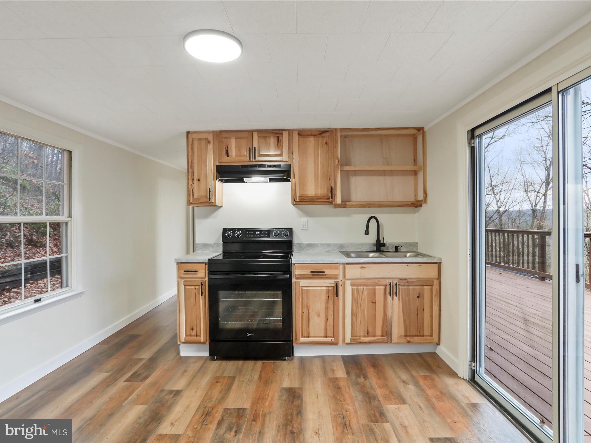 TAYLOR ACRES - Residential