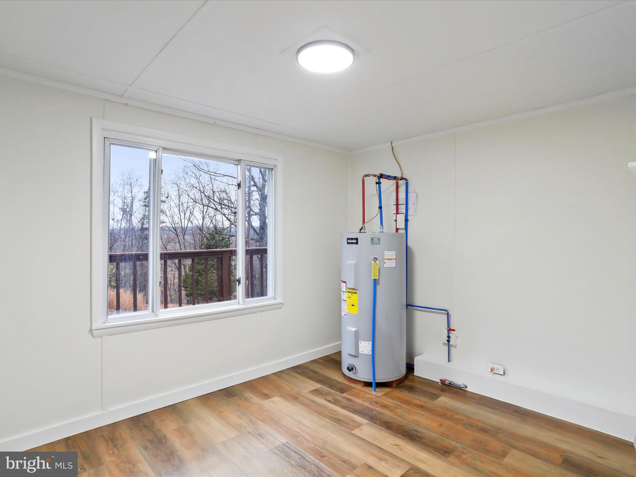 TAYLOR ACRES - Residential