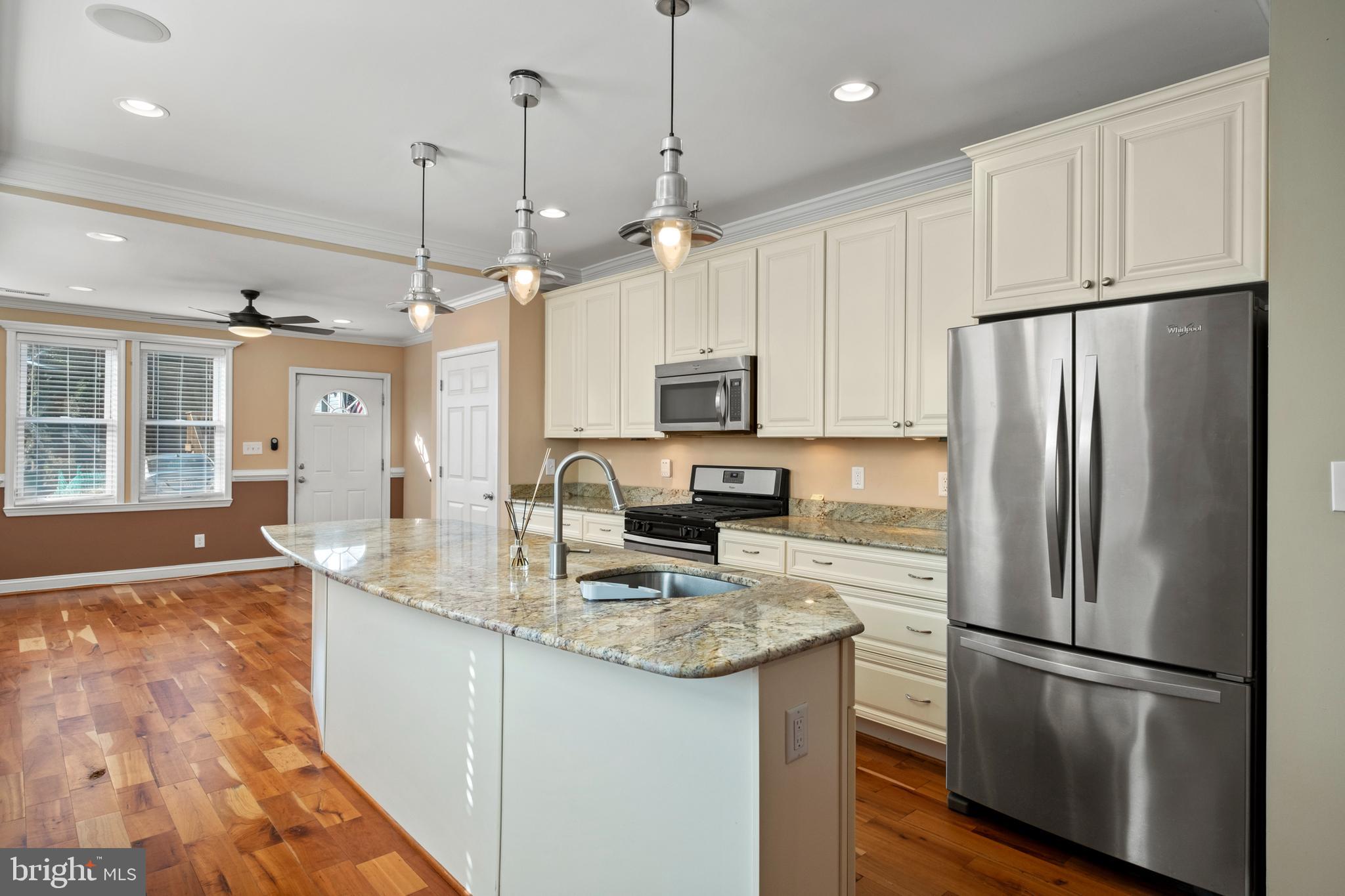 HAMPDEN HISTORIC DISTRICT - Residential Lease