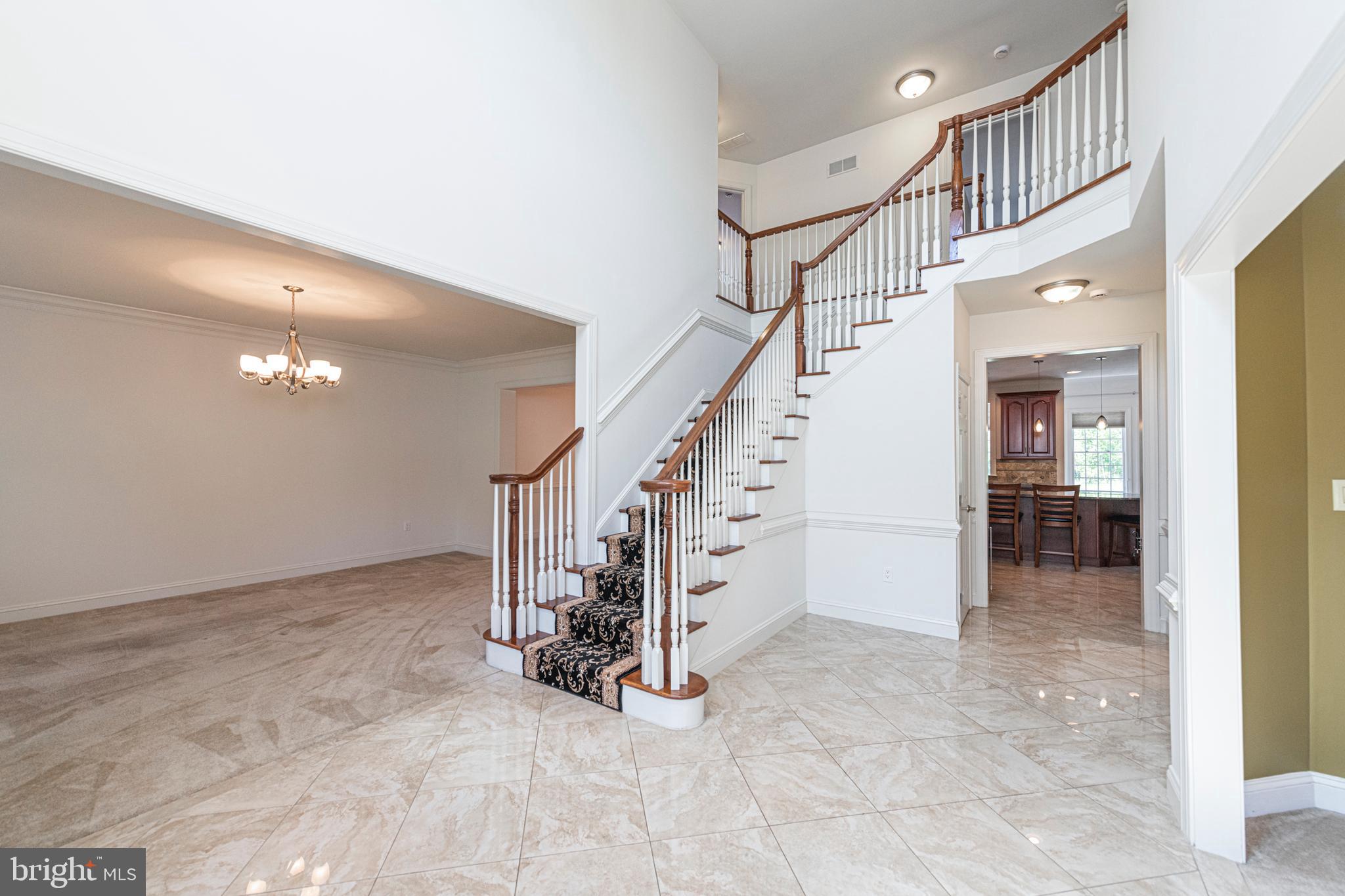 THE STABLES - Residential