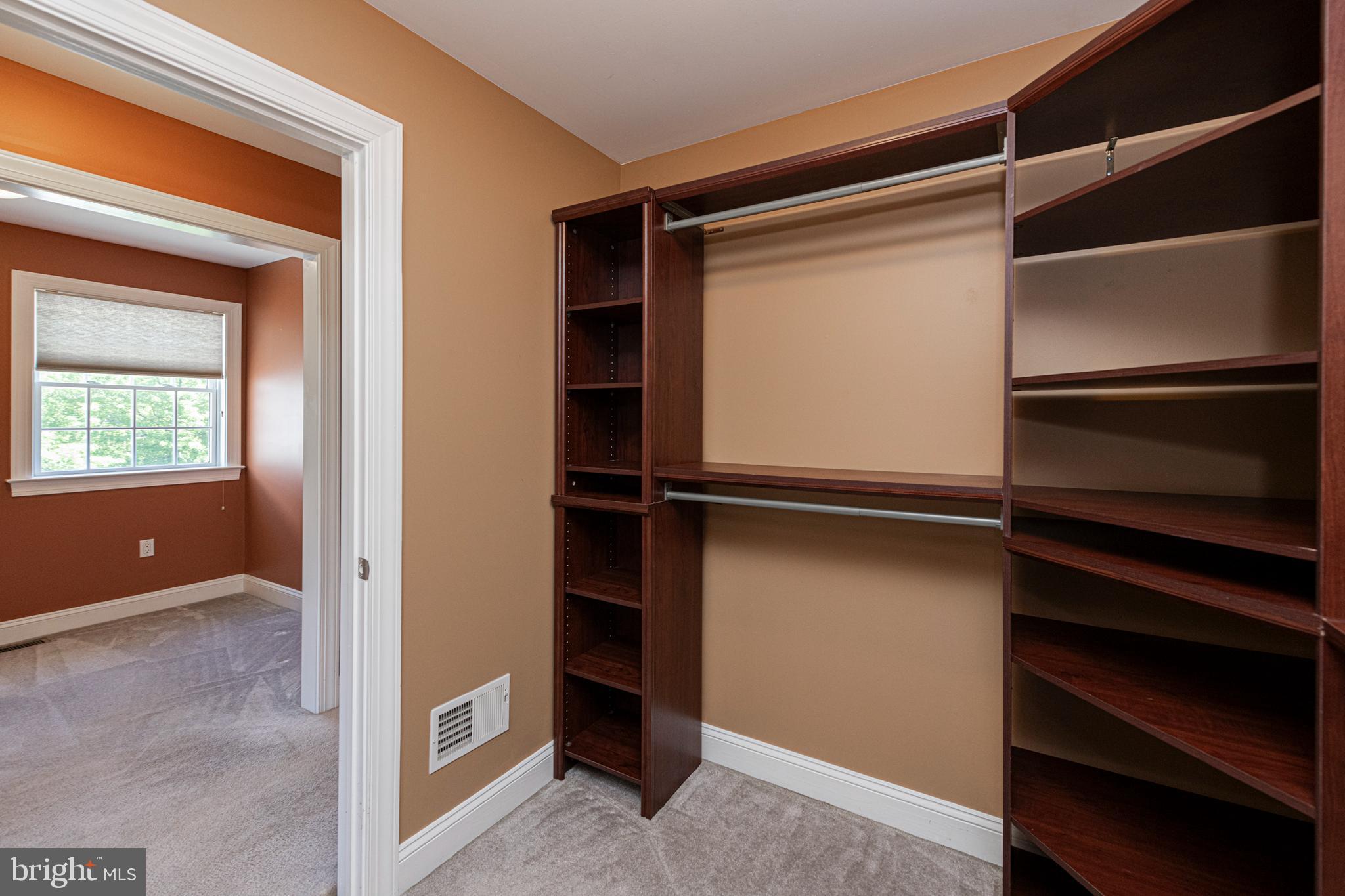 THE STABLES - Residential