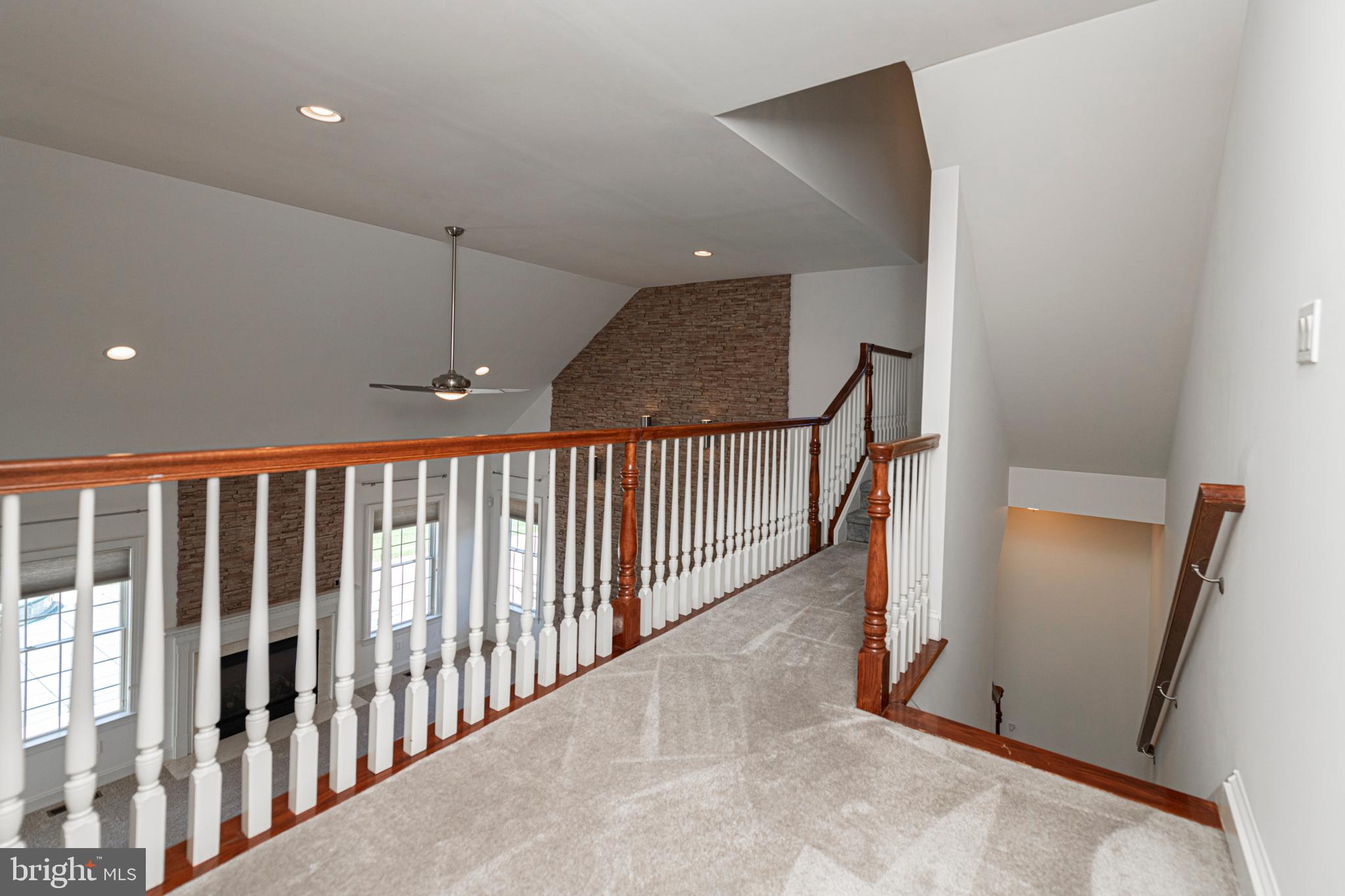 THE STABLES - Residential