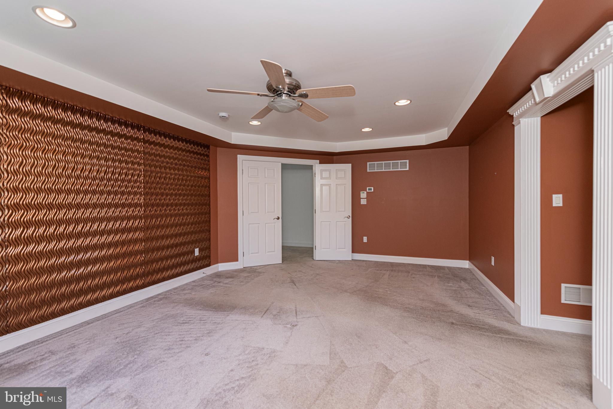 THE STABLES - Residential