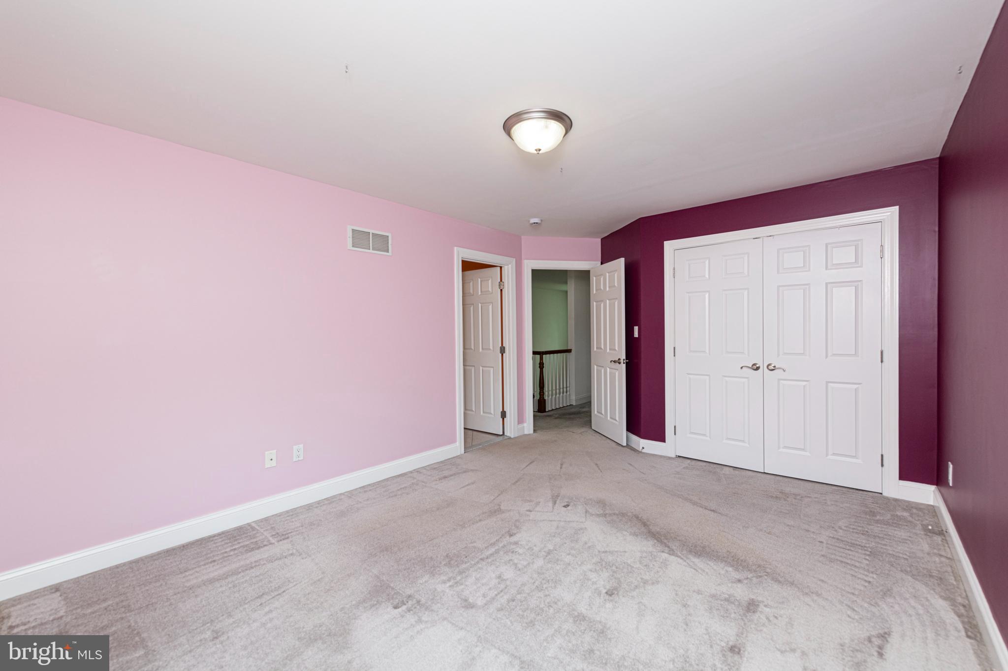 THE STABLES - Residential