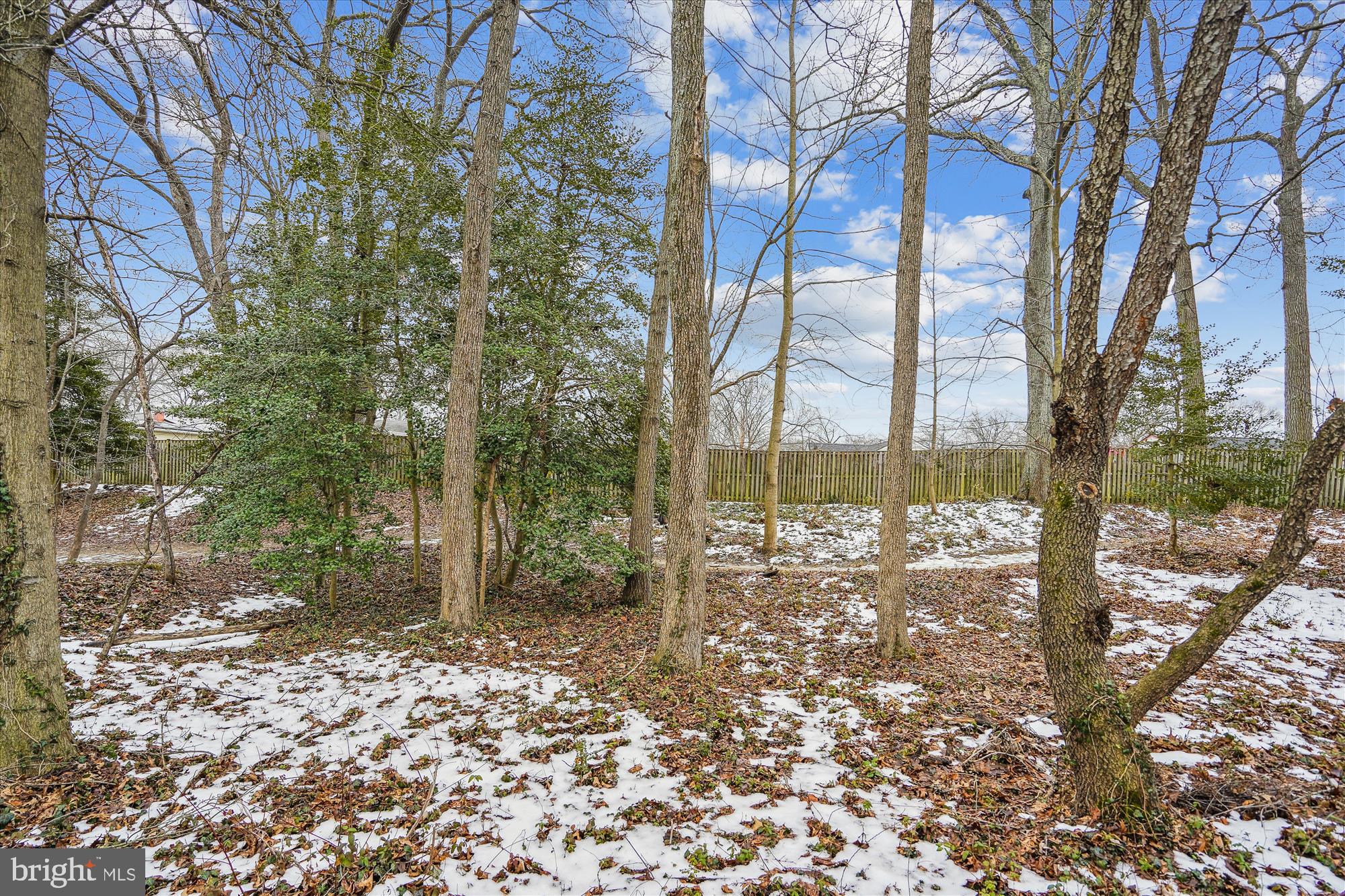 RIVER OAKS - Residential