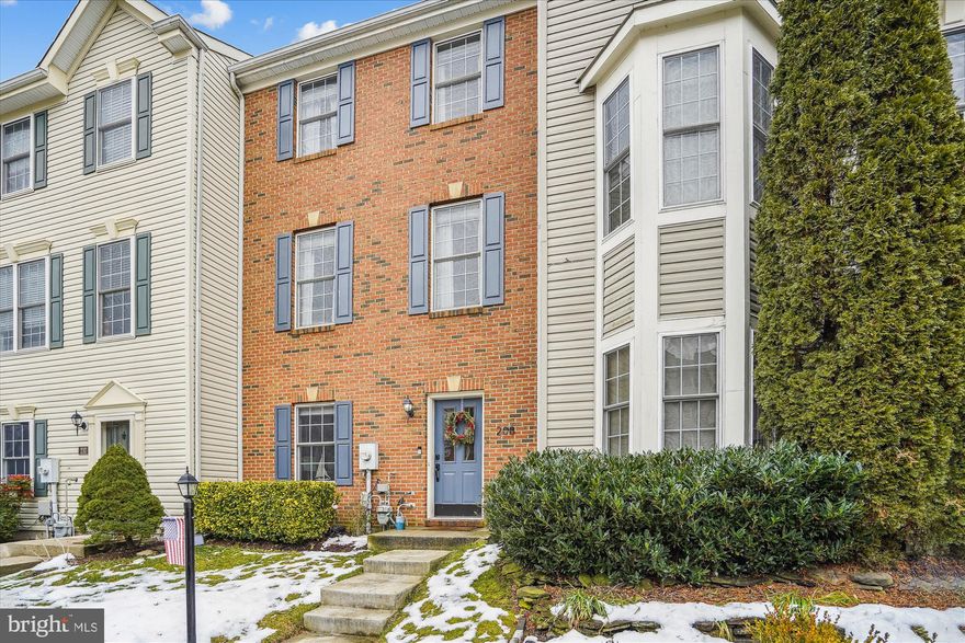 Light, bright and sophisticated 3-floor luxury townhouse in the highly sought after River Oaks Community - just 3 miles outside of downtown Annapolis.   Brand new Light Oak Luxury Vinyl Plank flooring, 9-foot ceilings and a neutral color palate throughout make this home a showstopper.  Open floor plan on the main living area allows for elegant entertaining and seamless flow from kitchen, dining and living rooms.  Beautifully appointed kitchen with quartz countertops, all new appliances (2021), quartz center island, and breakfast area with sliders to deck.  Upper level includes a primary bedroom suite with vaulted ceilings, walk-in closet with built-in shelving and drawers, and full bathroom with shower;  2 additional bedrooms  with a shared full bath.  Entry level features a generous entrance foyer,  a bedroom (currently used as an office), family room, powder room and sliders to a backyard fenced in patio.   Backs up to a neighborhood walking /hiking trail with beautiful views of the sunrise.