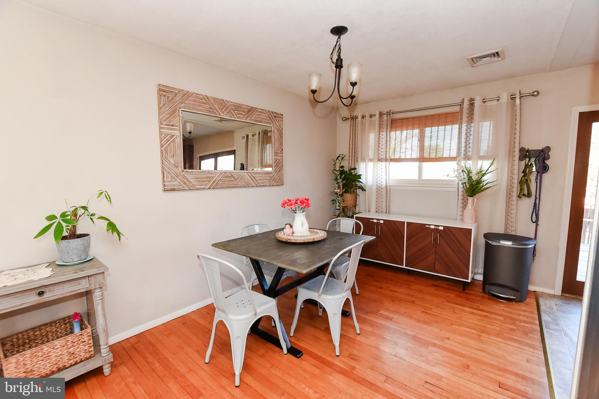 BRADDOCK MANOR - Residential