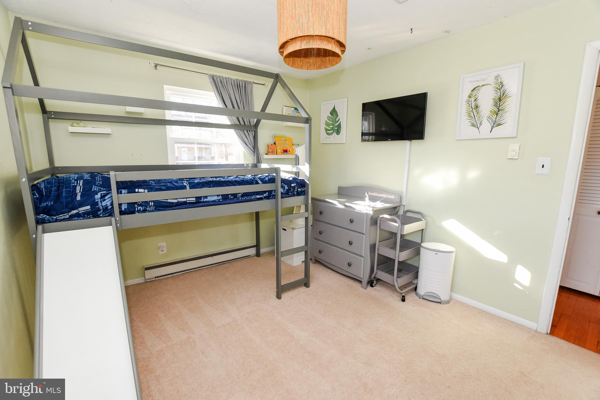 BRADDOCK MANOR - Residential