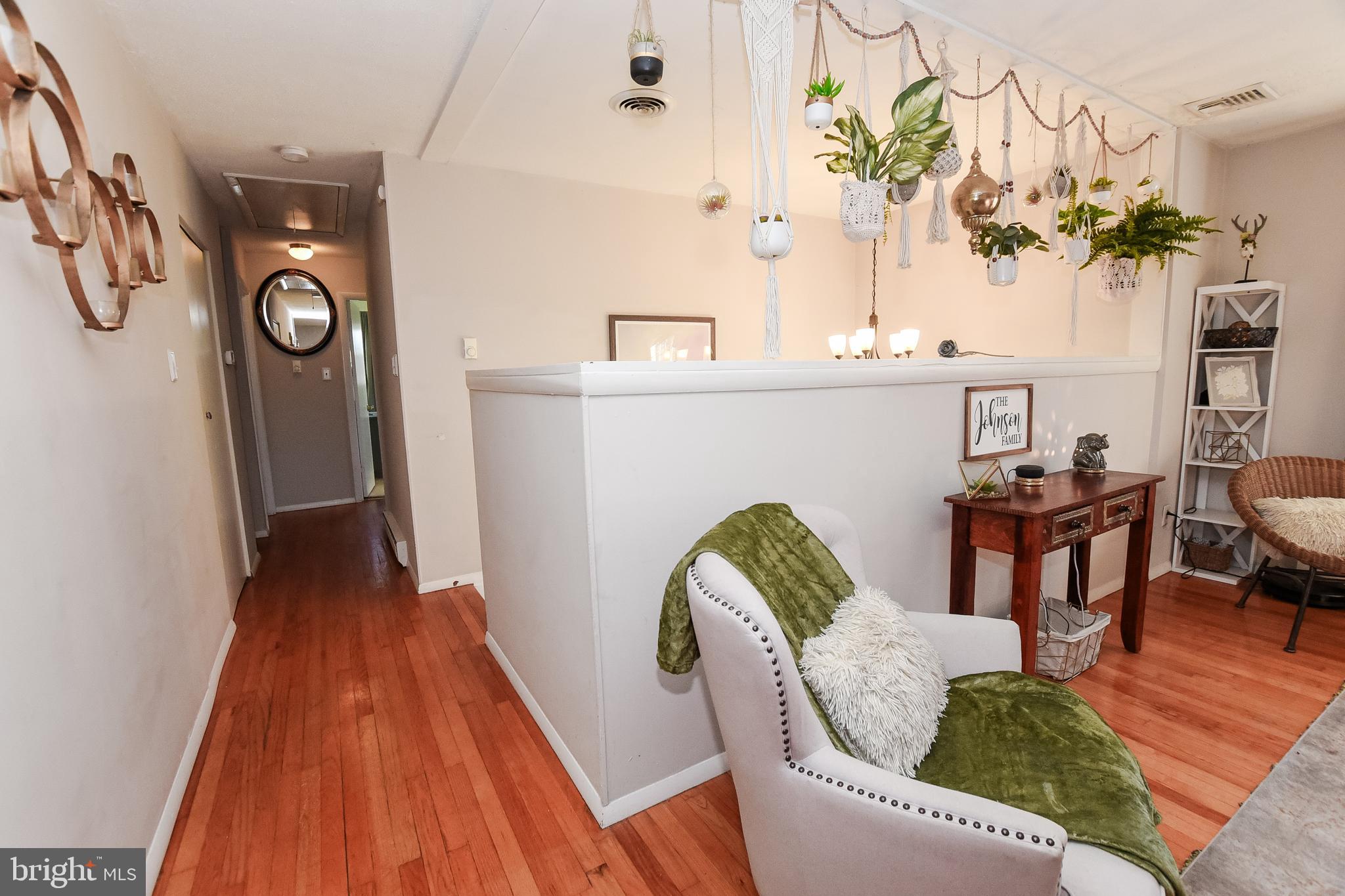 BRADDOCK MANOR - Residential