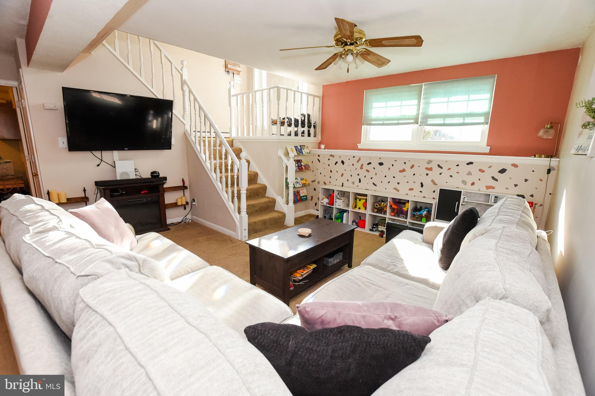 BRADDOCK MANOR - Residential