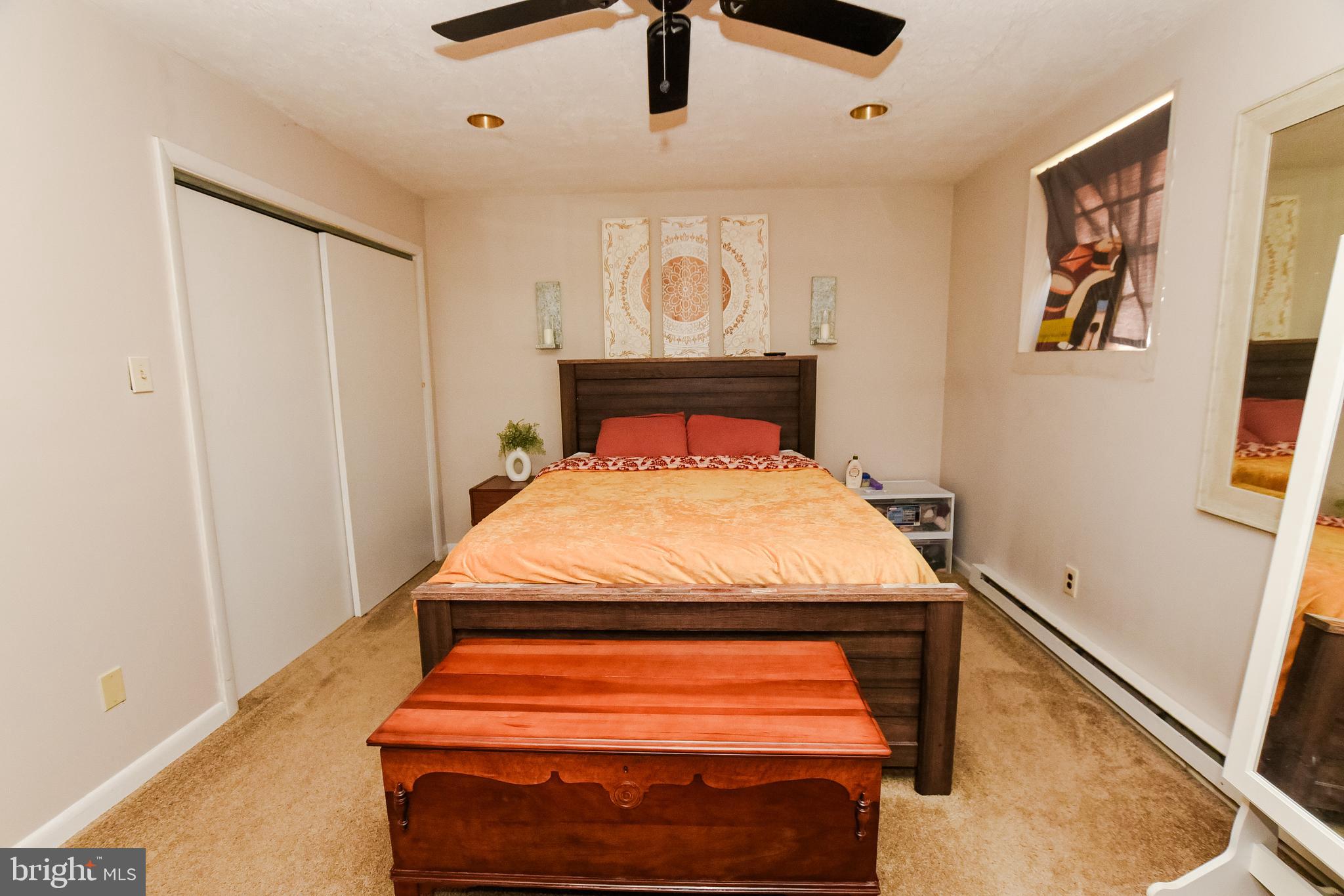 BRADDOCK MANOR - Residential