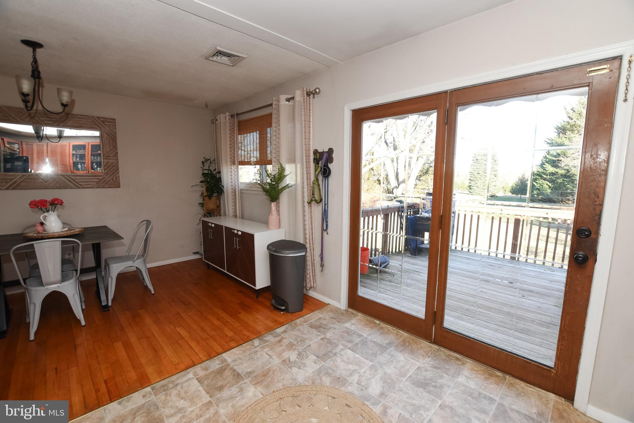 BRADDOCK MANOR - Residential