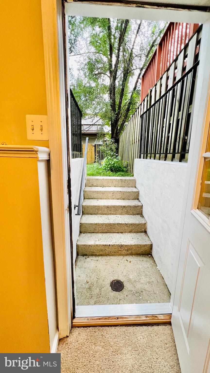 SYCAMORE HILL - Residential