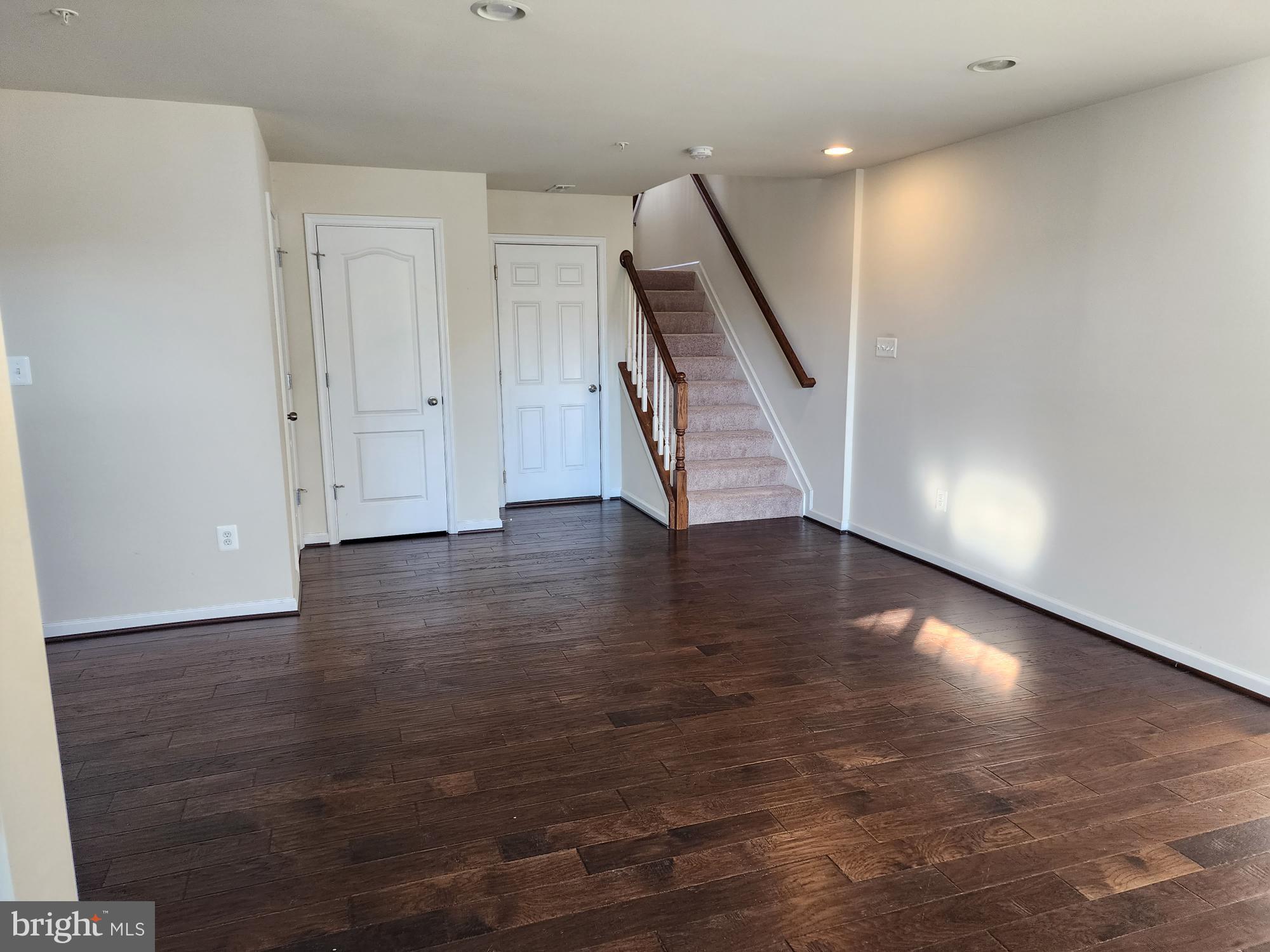 BOYERS RIDGE - Residential Lease