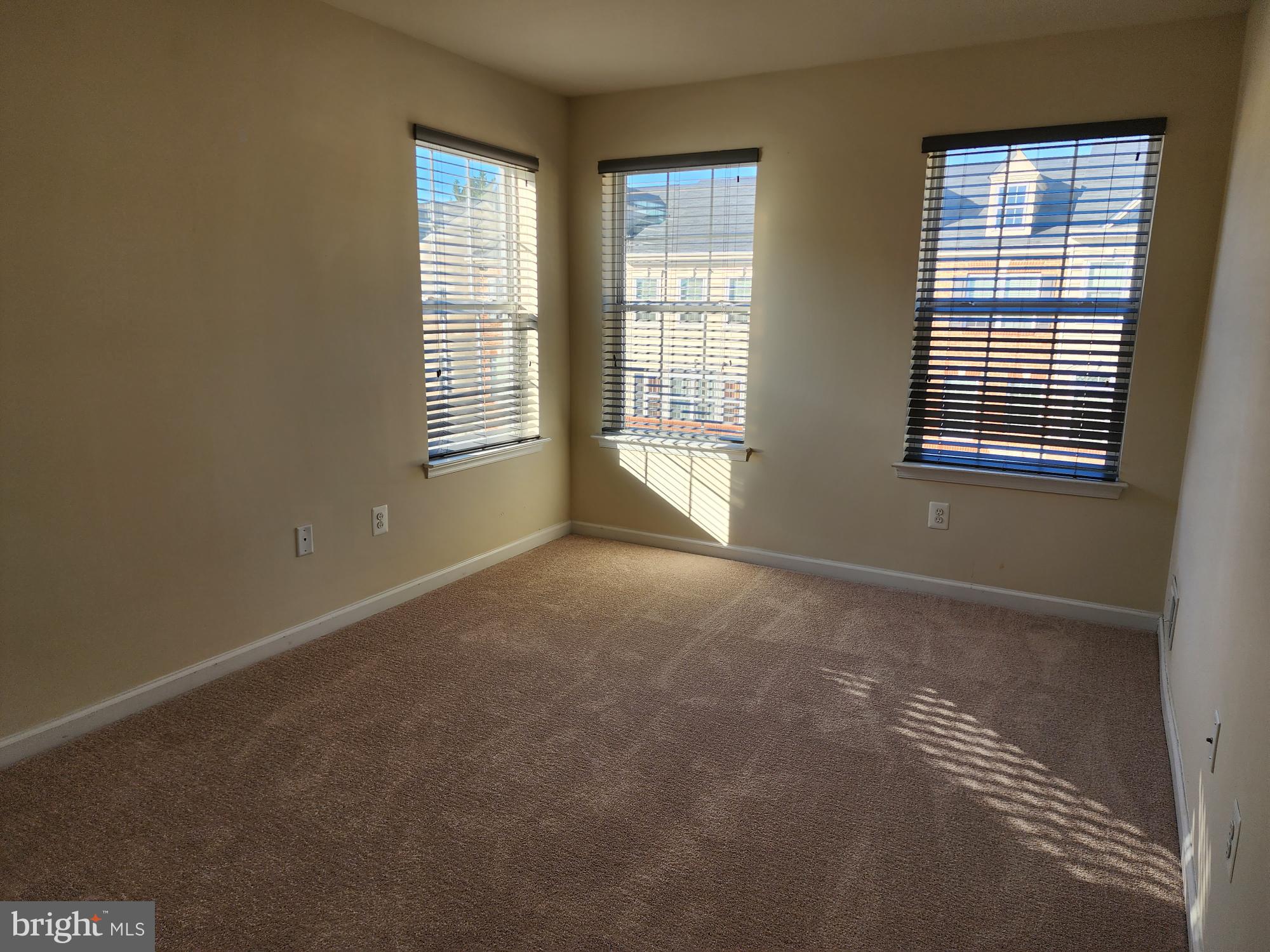 BOYERS RIDGE - Residential Lease