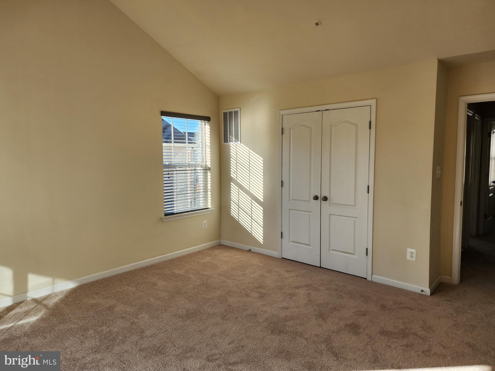 BOYERS RIDGE - Residential Lease