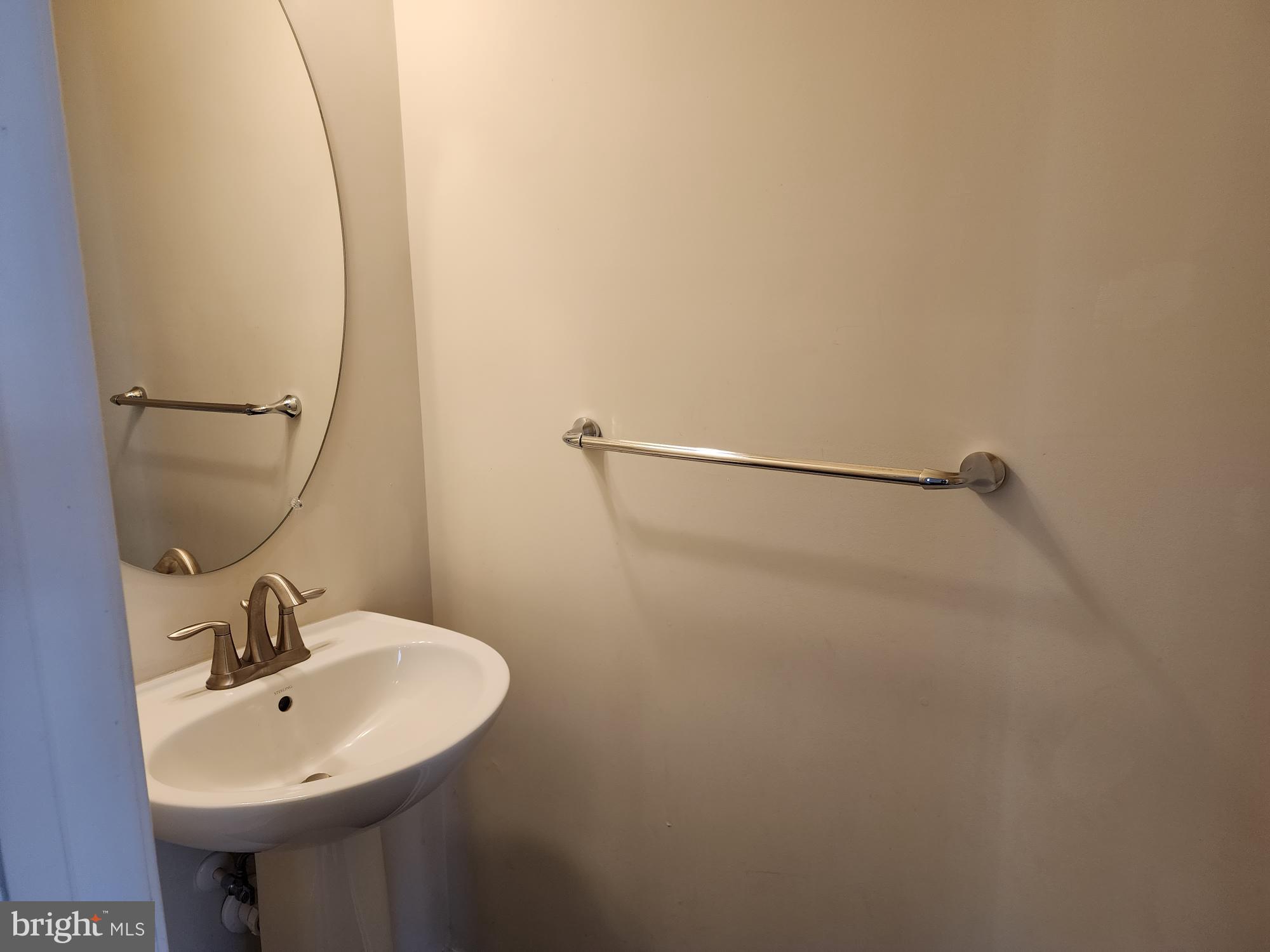 BOYERS RIDGE - Residential Lease