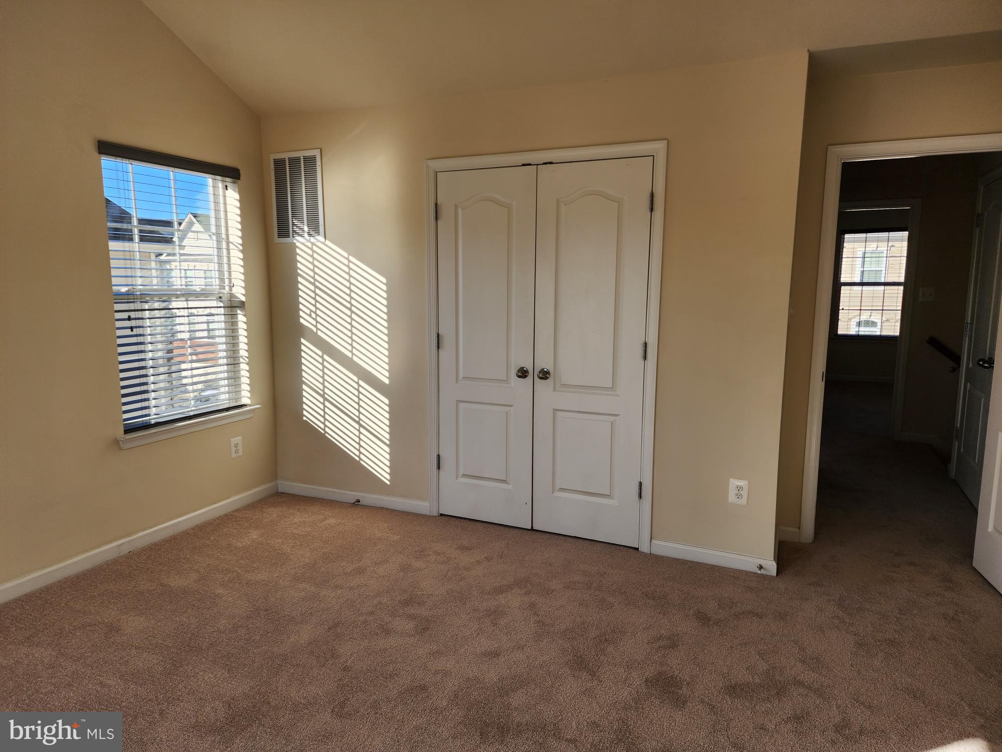 BOYERS RIDGE - Residential Lease