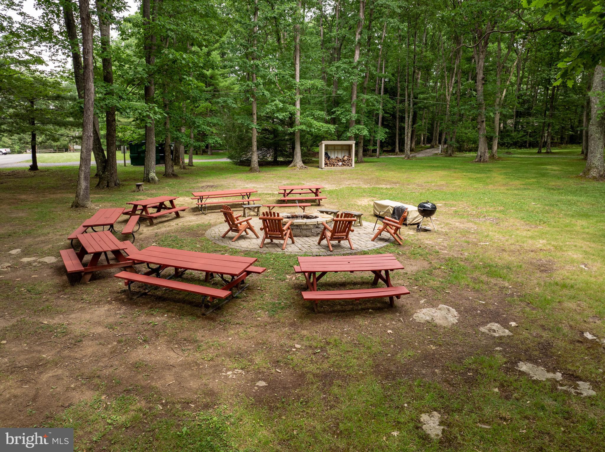 RED RUN CONDO - Residential