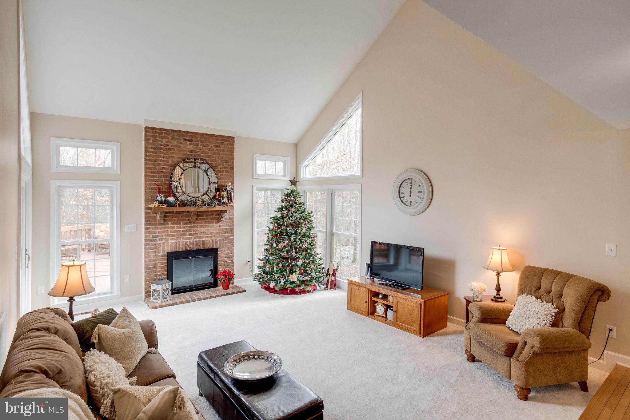 HAMPTON FOREST - Residential