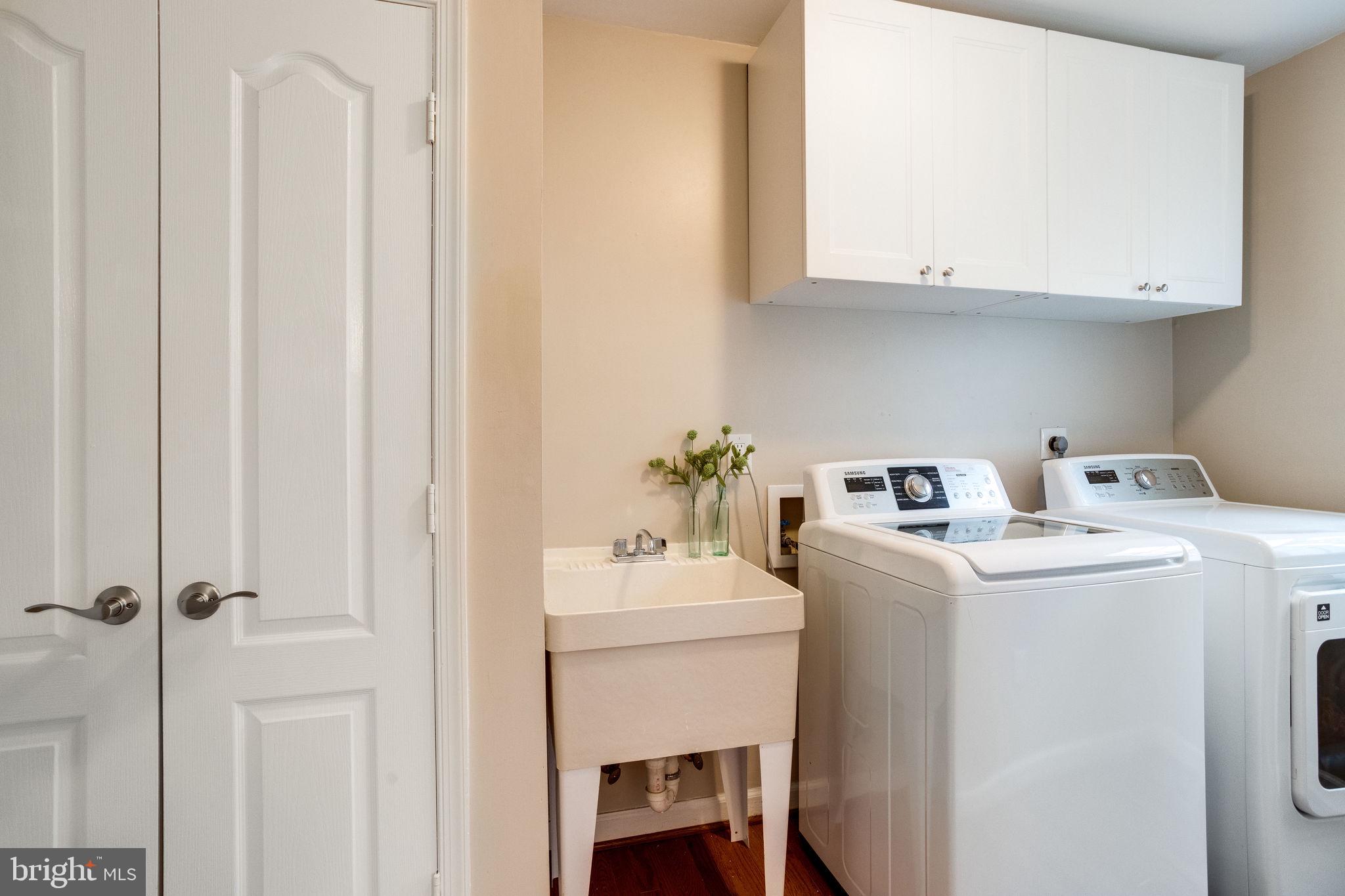 HAMPTON FOREST - Residential