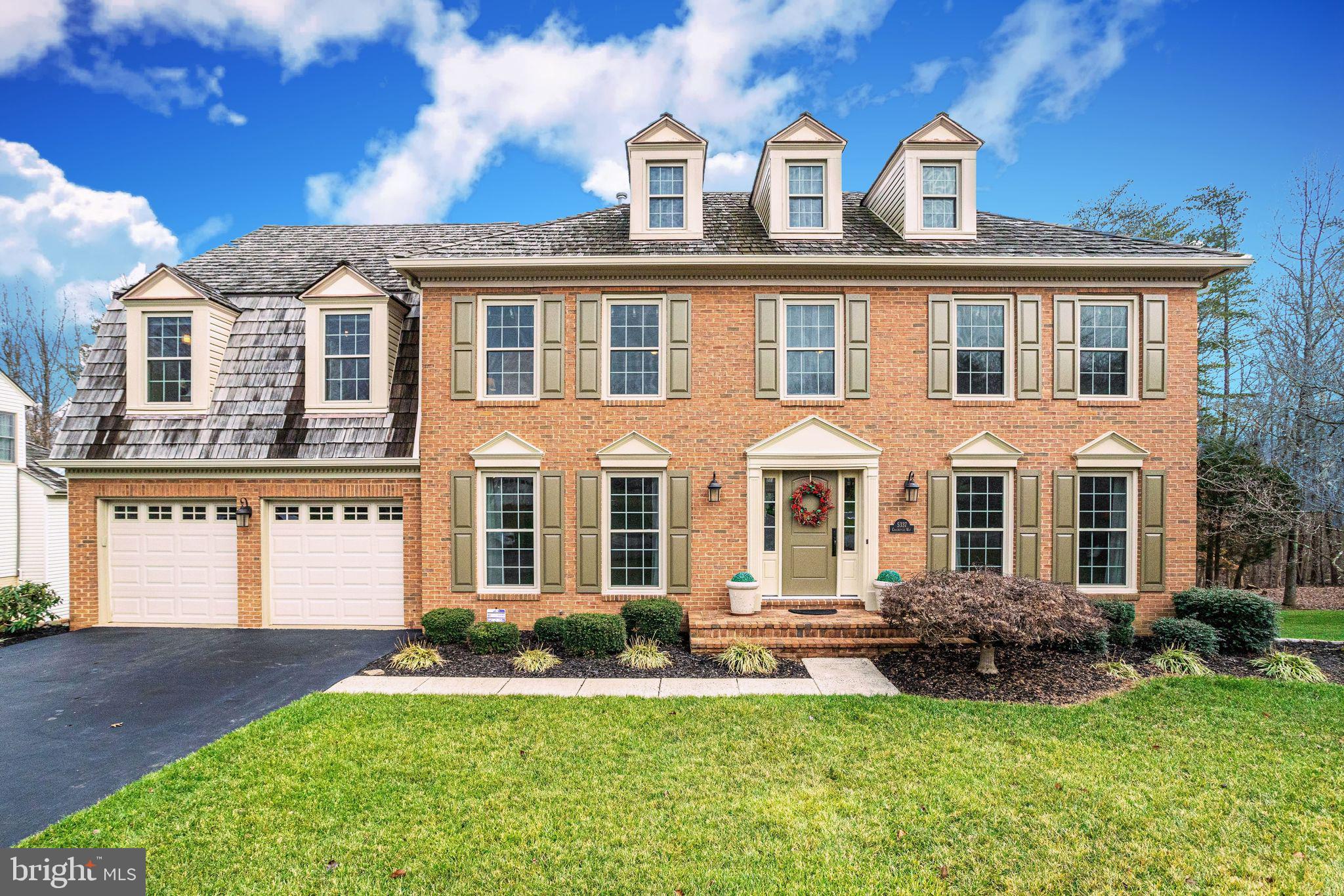 HAMPTON FOREST - Residential