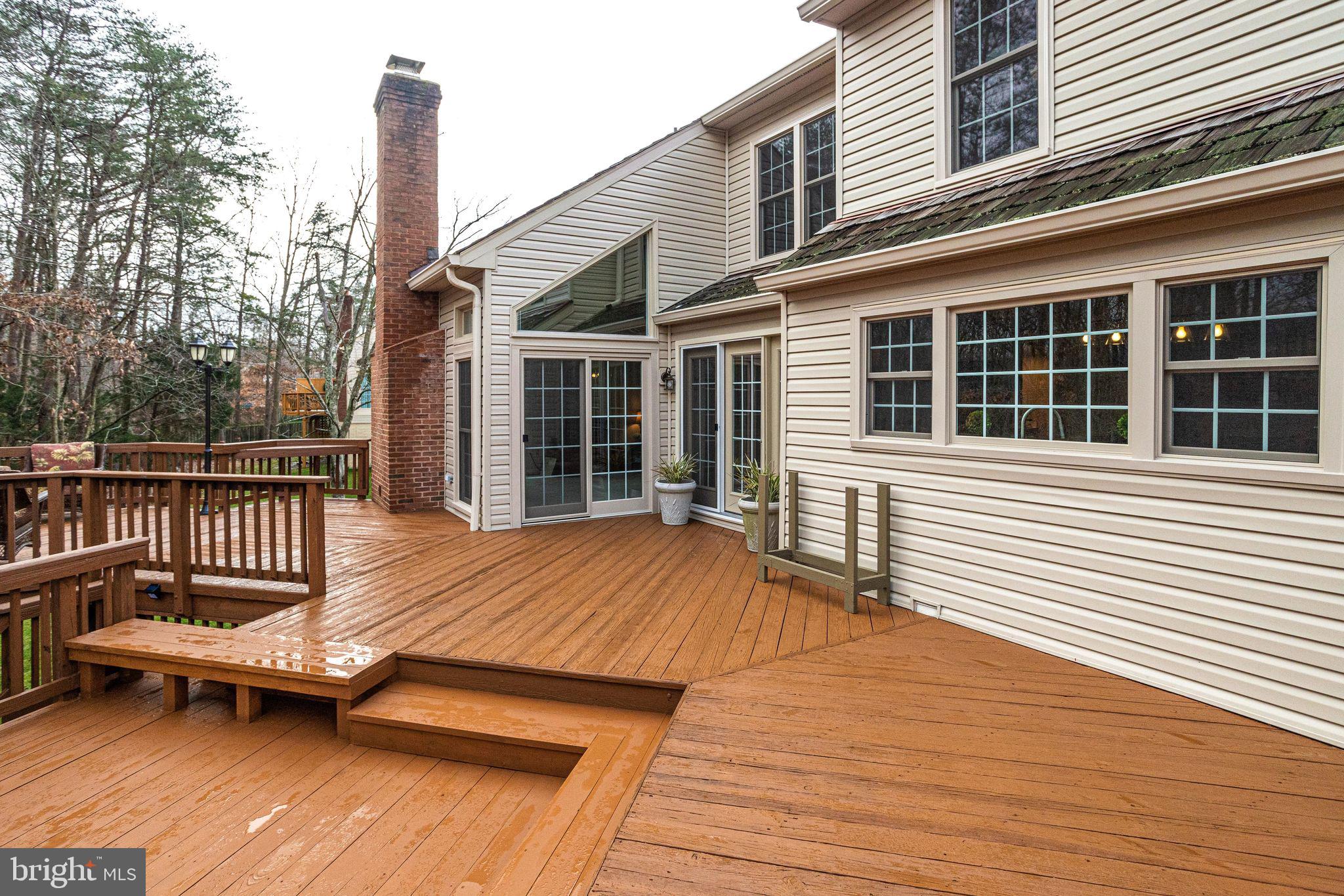 HAMPTON FOREST - Residential