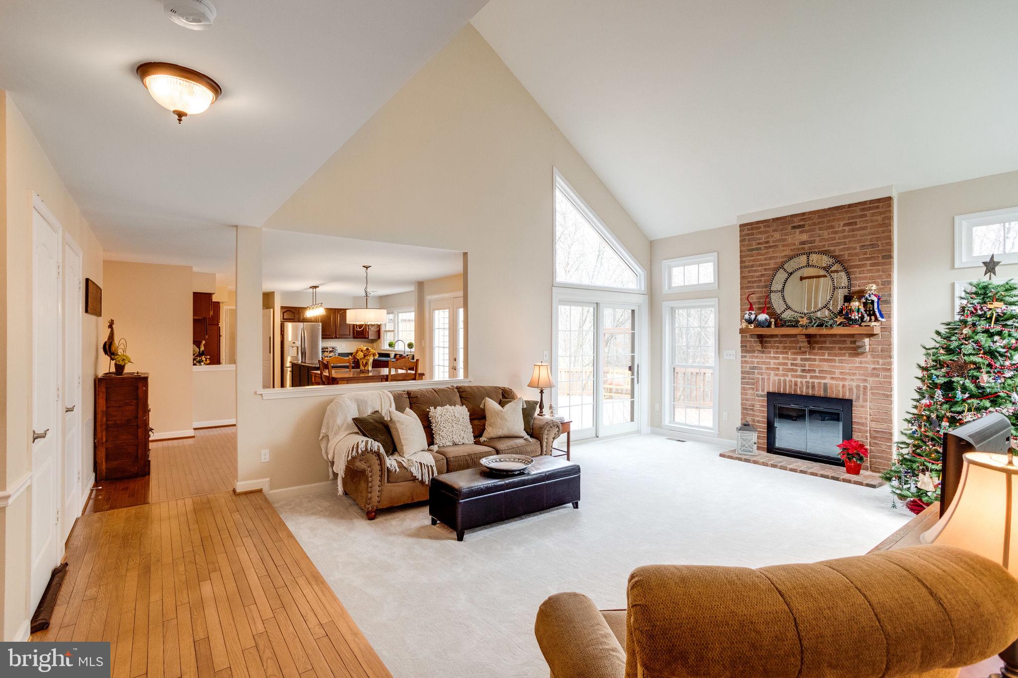 HAMPTON FOREST - Residential