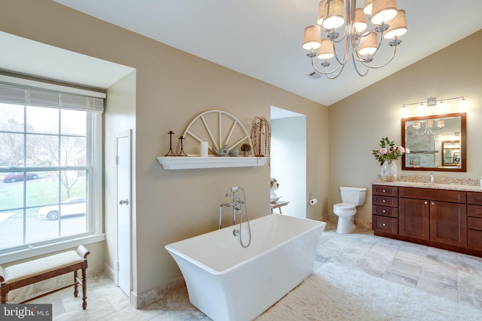 HAMPTON FOREST - Residential