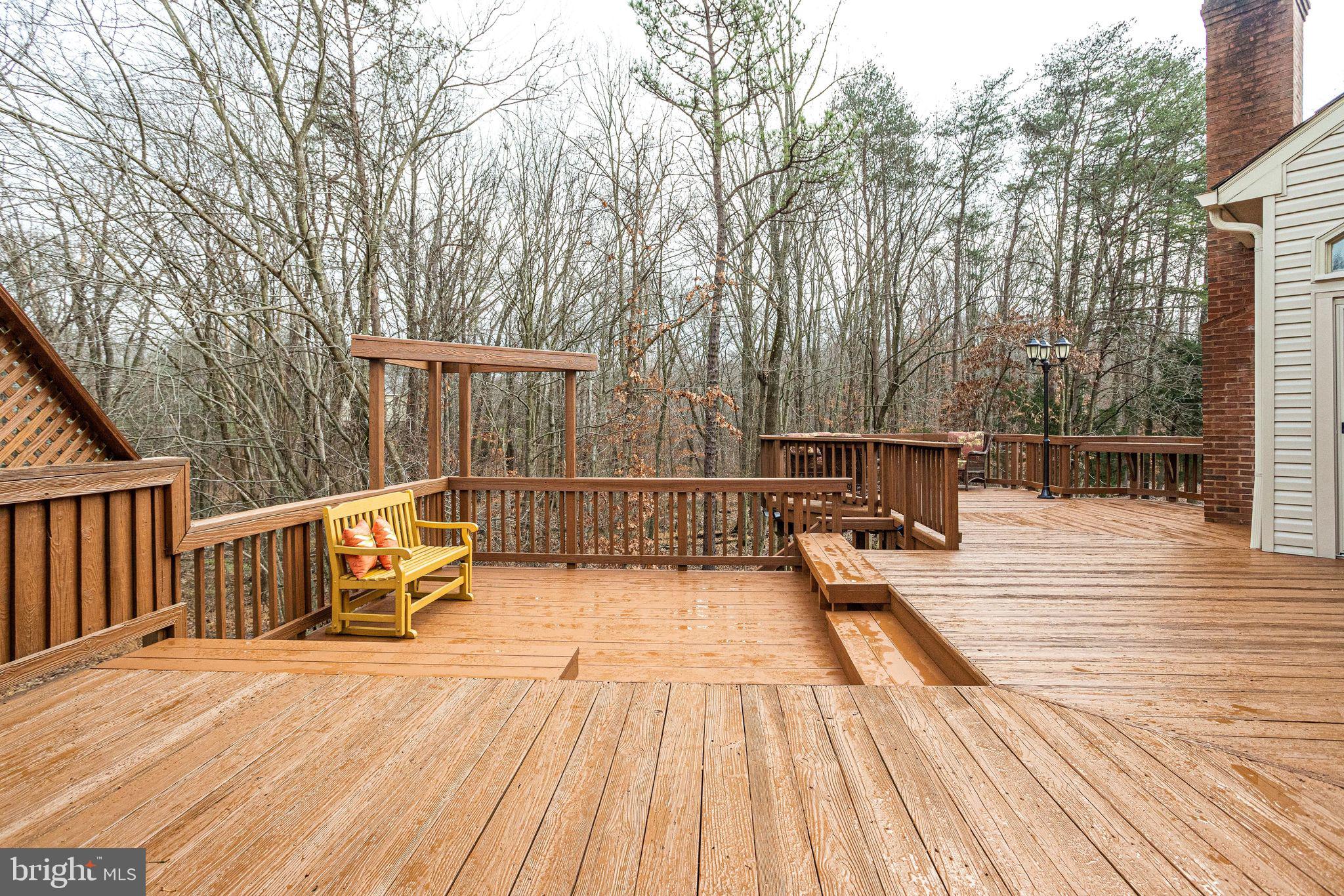 HAMPTON FOREST - Residential