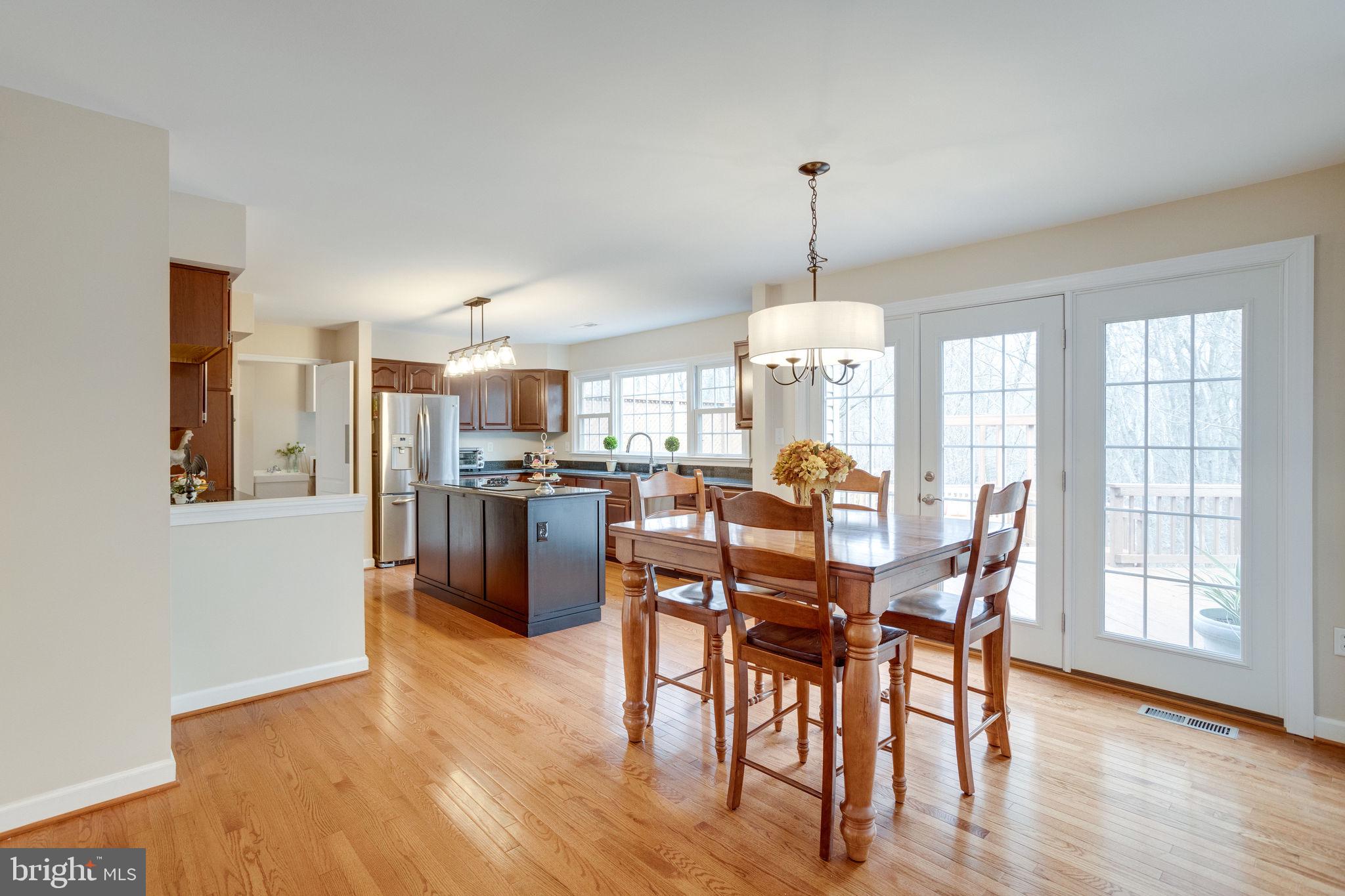 HAMPTON FOREST - Residential