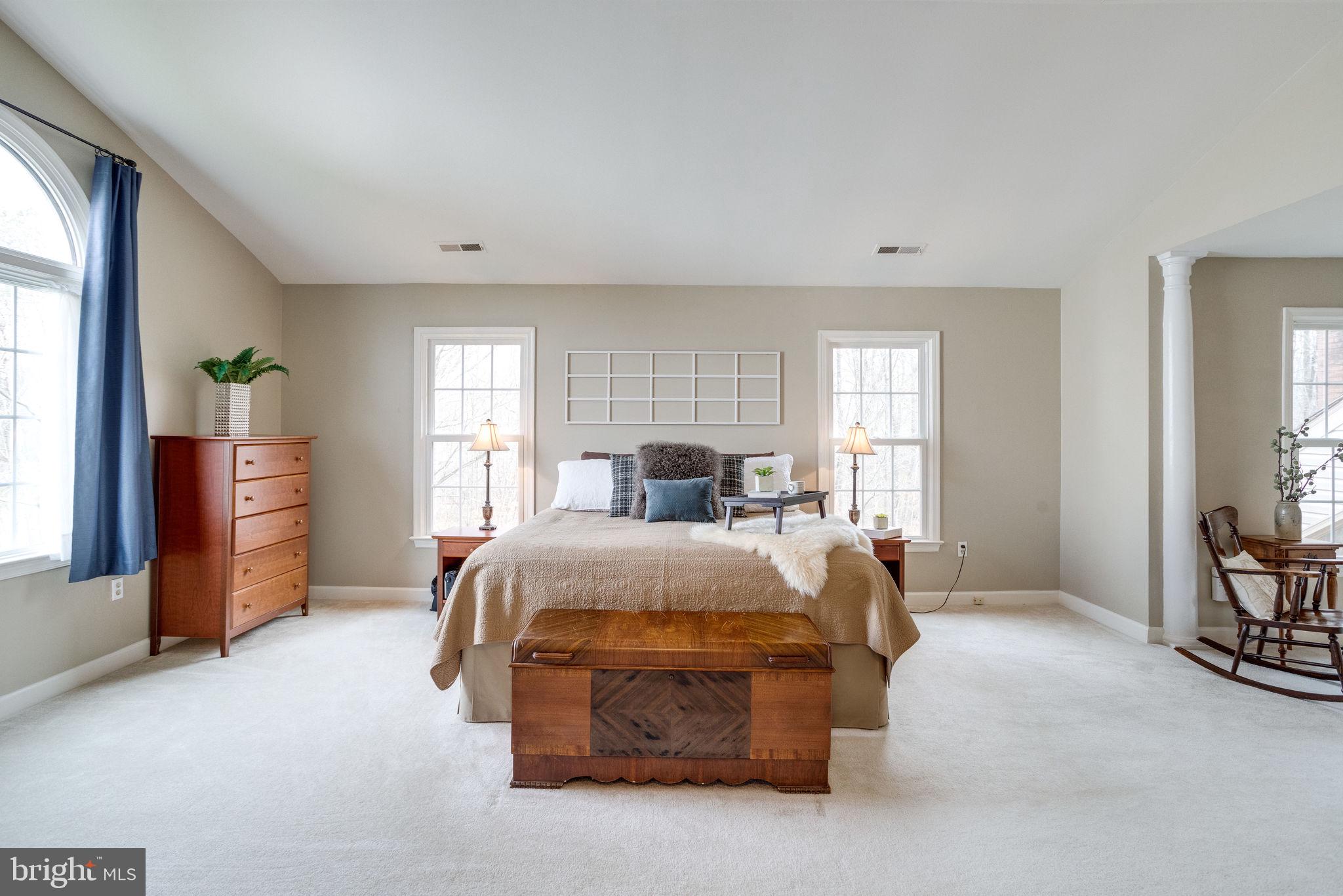 HAMPTON FOREST - Residential